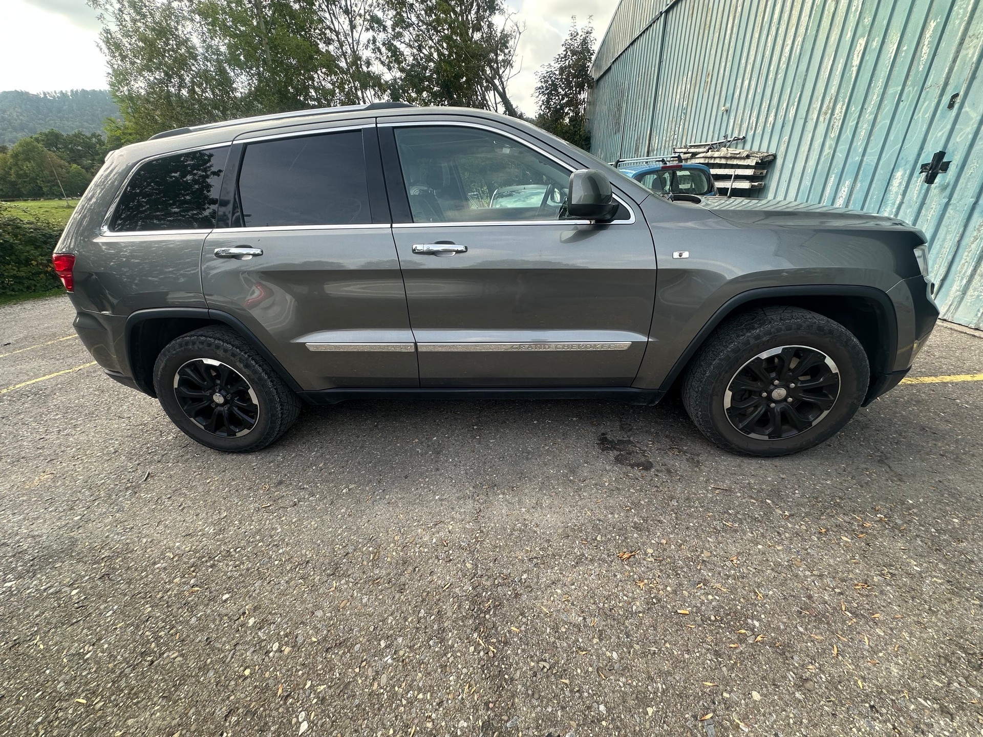JEEP Grand Cherokee 3.0 CRD Limited Automatic-image-9