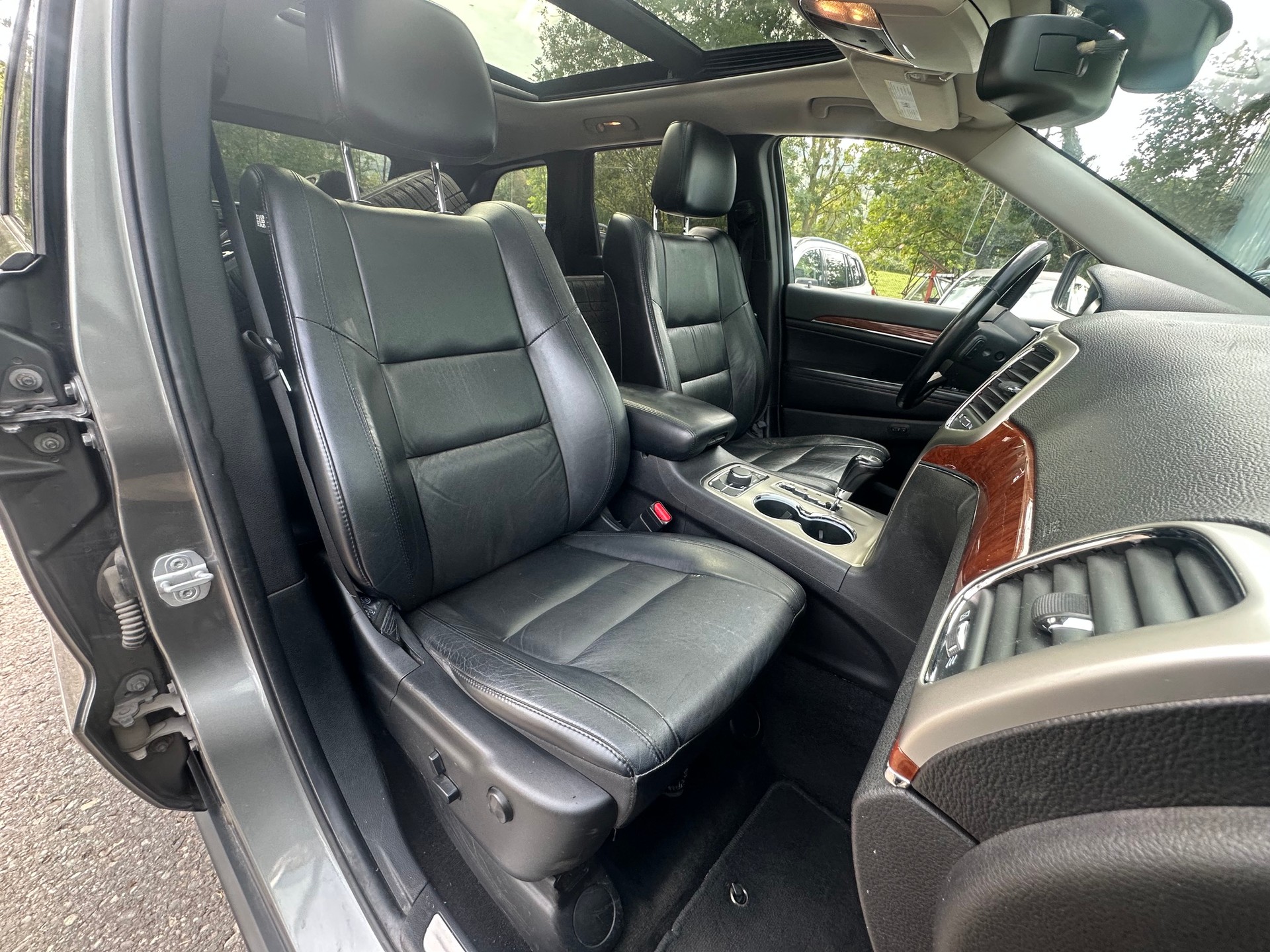JEEP Grand Cherokee 3.0 CRD Limited Automatic-image-11