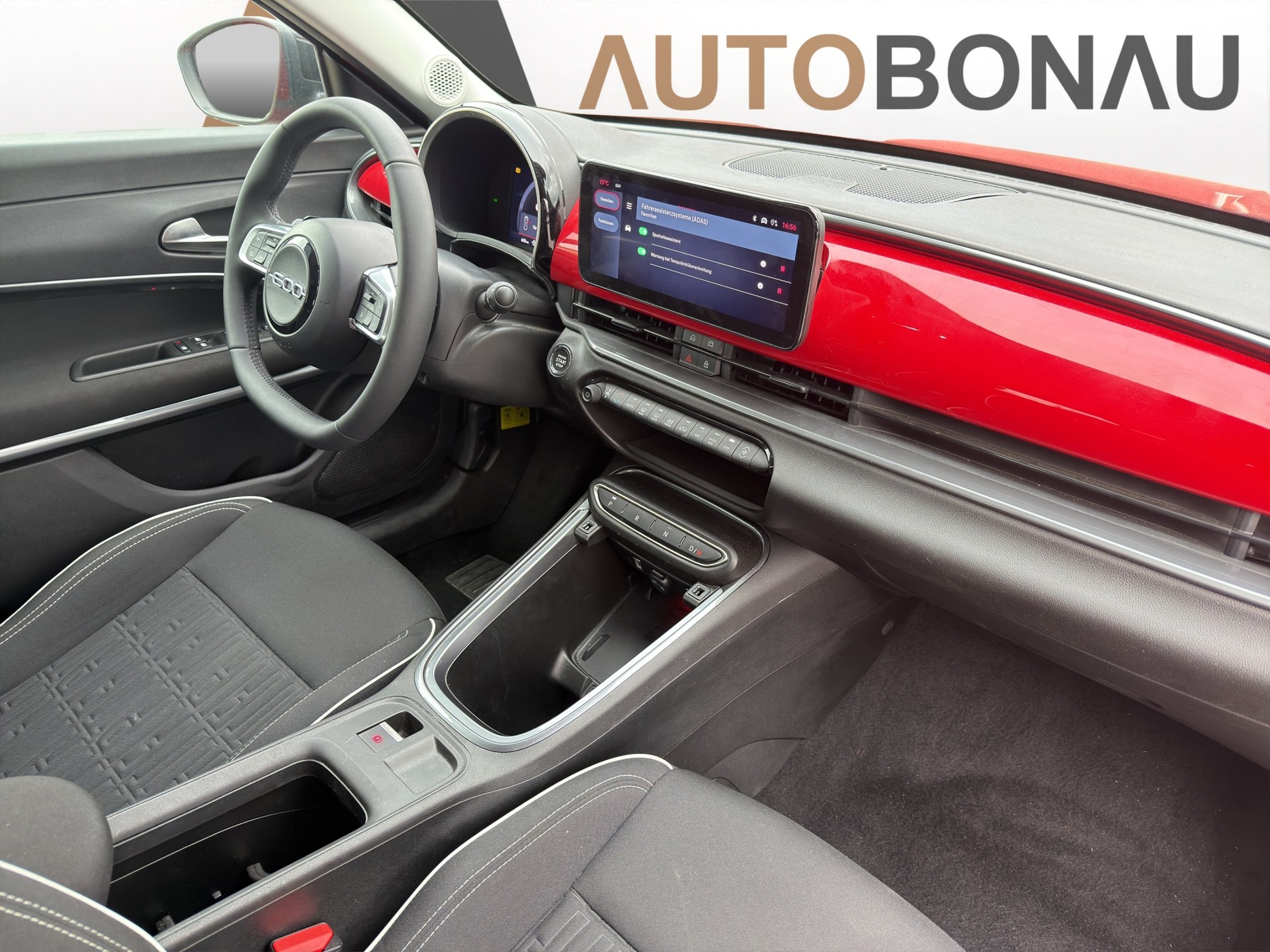 FIAT 600 1.2 Hybrid 145 Cult-image-10