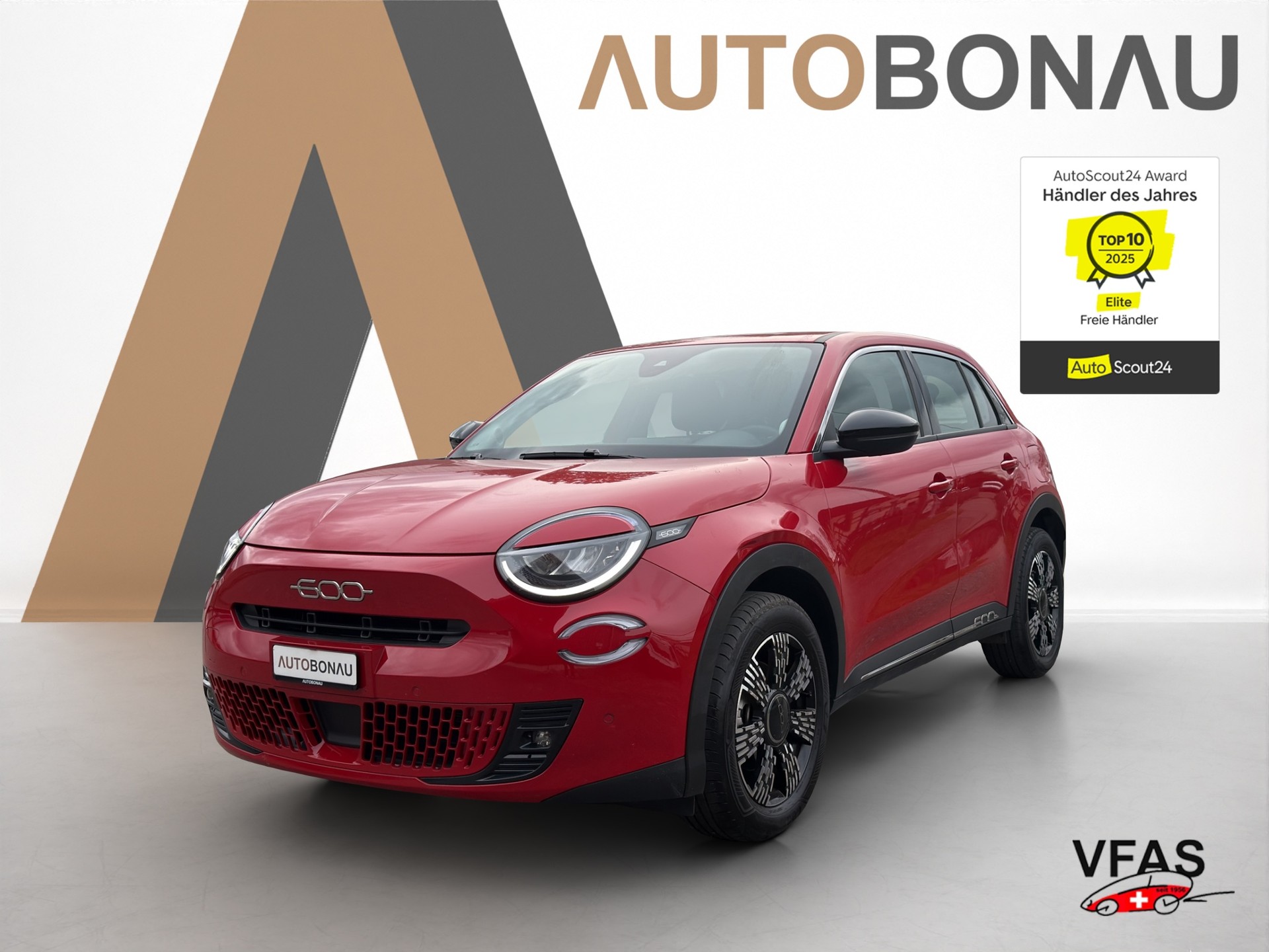 FIAT 600 1.2 Hybrid 145 Cult-image-0