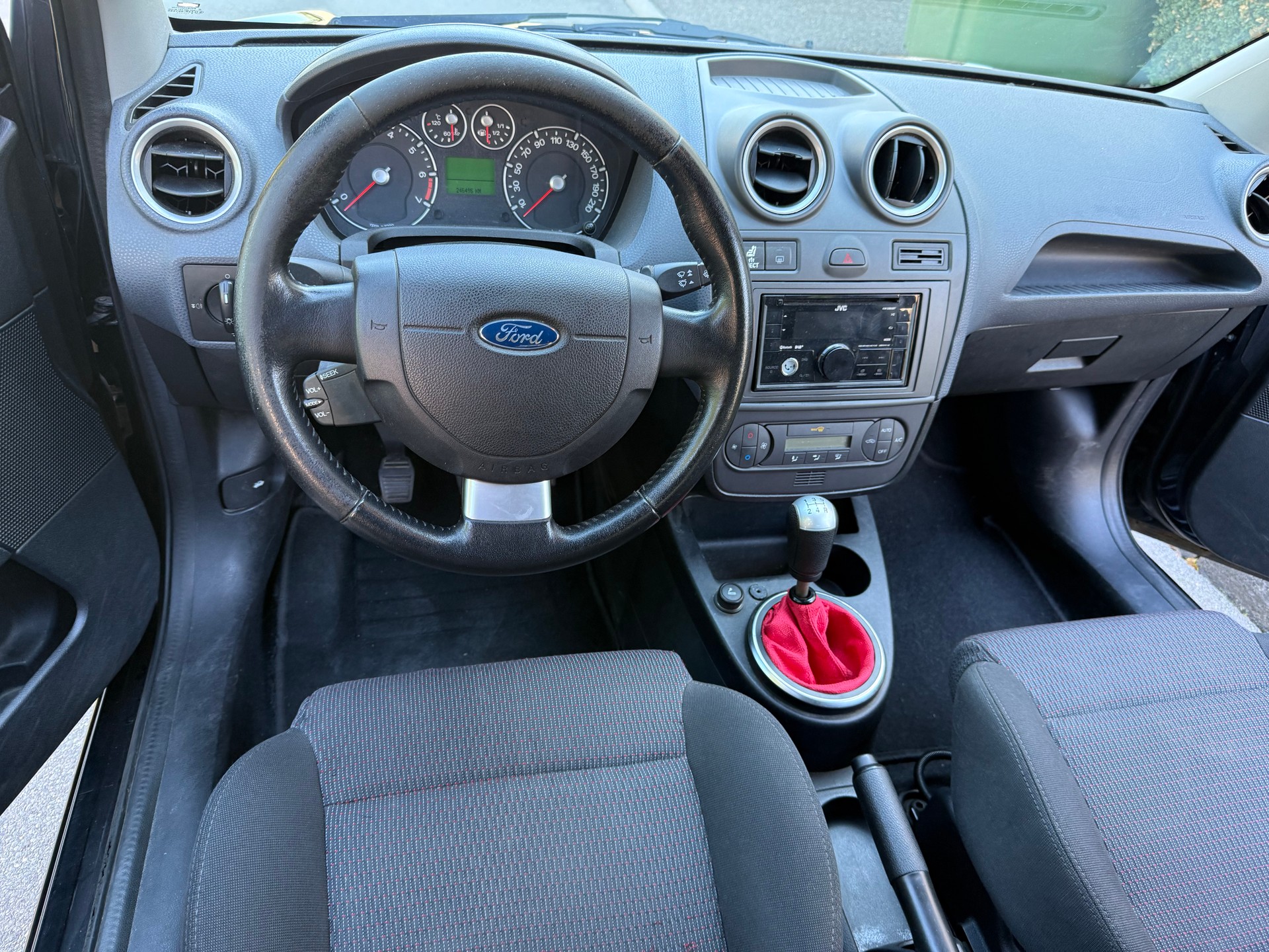 FORD Fiesta 1.6 16V S-image-5