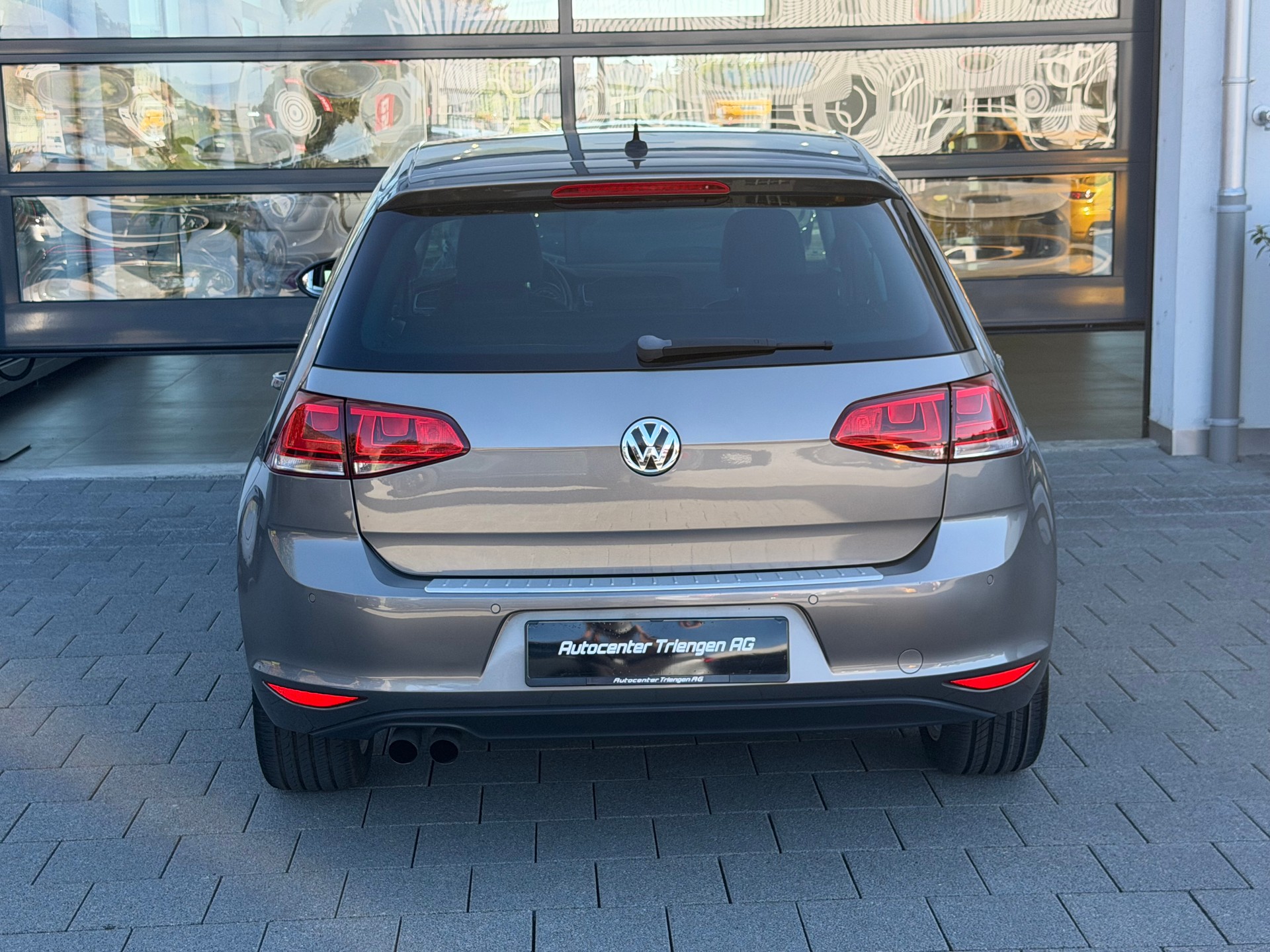 VW Golf 1.4 TSI Highline DSG-image-10