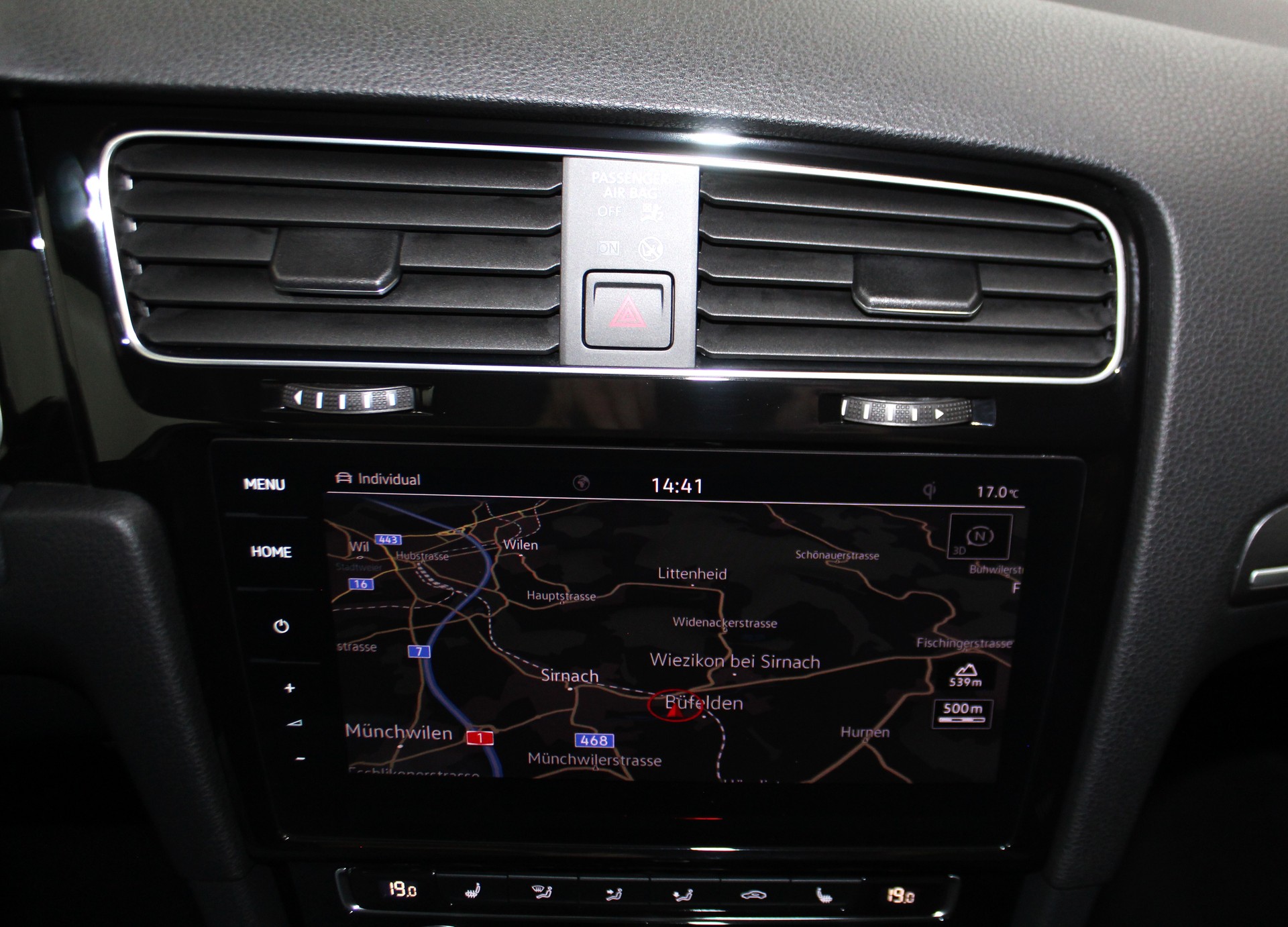VW Golf 2.0 TSI GTI Performance DSG Black Edition 245PS / CH-Fahrzeug-image-19