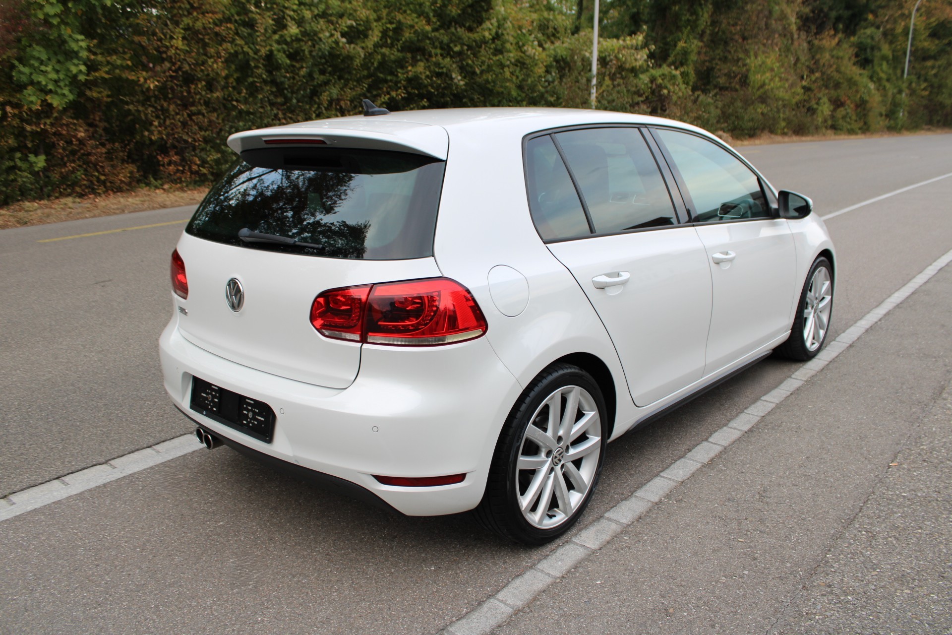 VW Golf 2.0 TDI GT-image-3