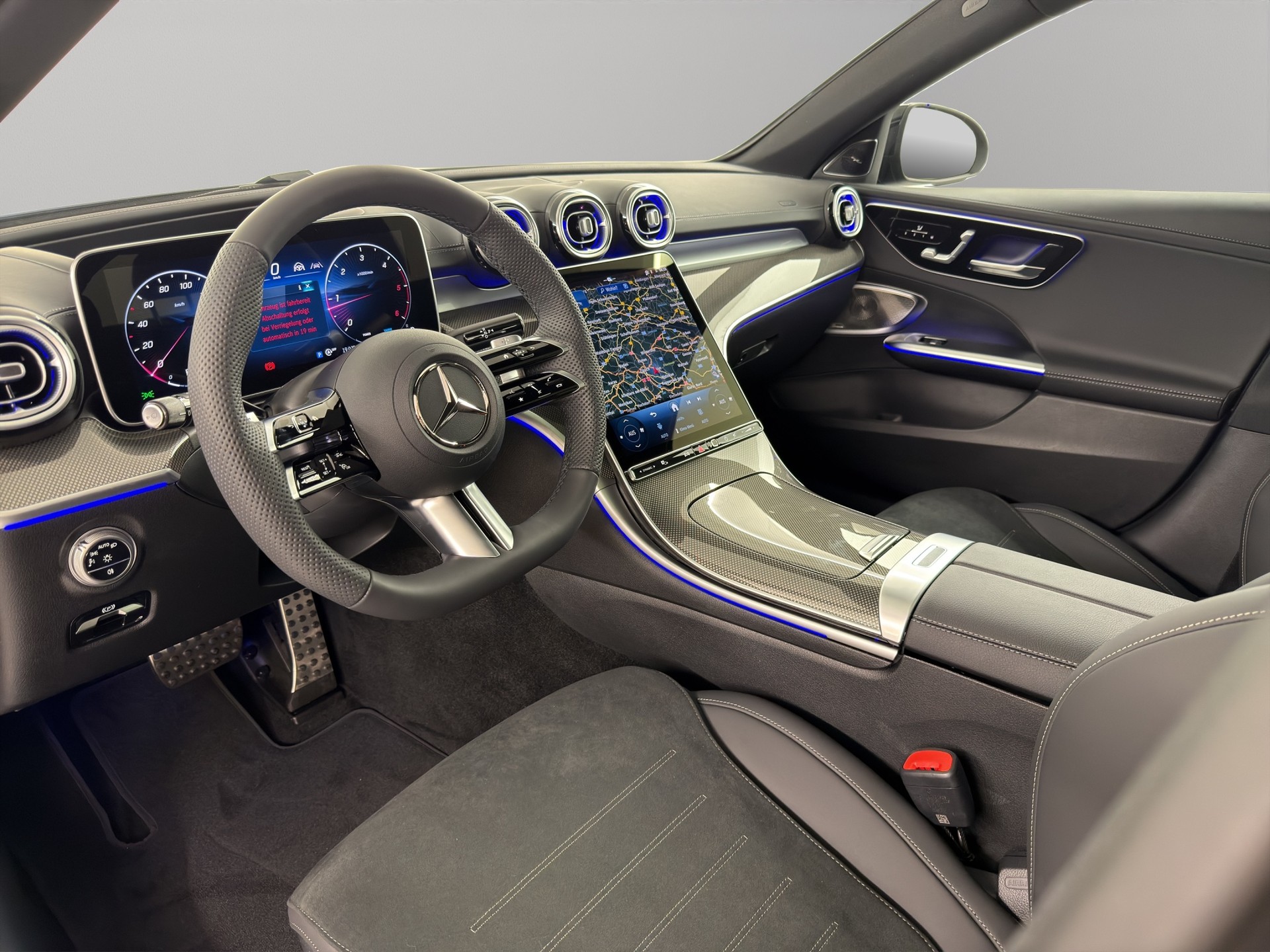 MERCEDES-BENZ C 220 d Swiss Star AMG Line 4matic-image-10
