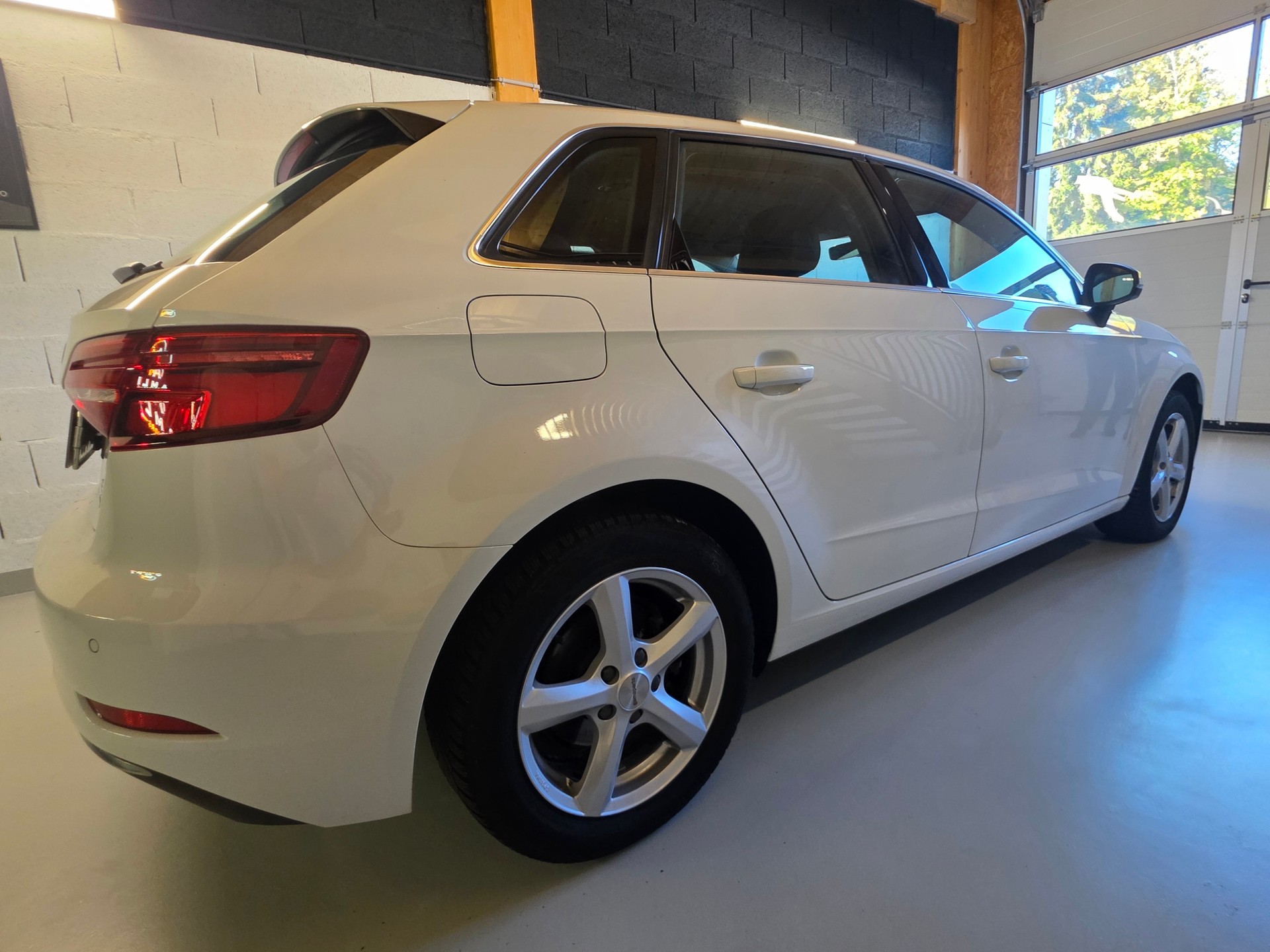 AUDI A3 Sportback 2.0 TFSI Sport quattro S-tronic-image-1