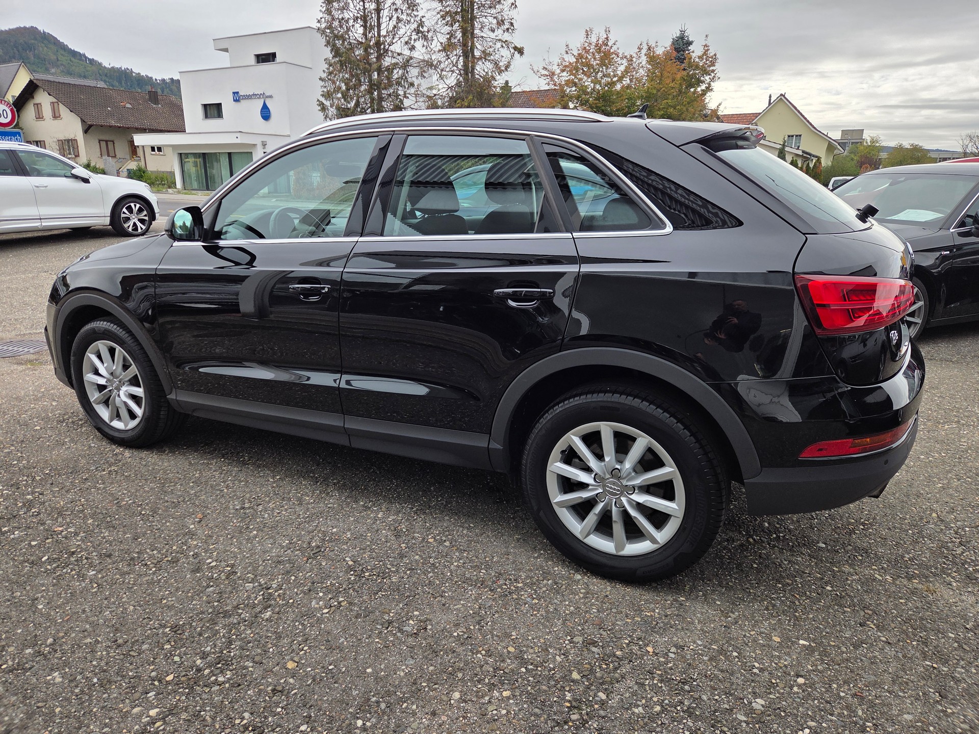 AUDI Q3 1.4 TFSI S-tronic-image-5