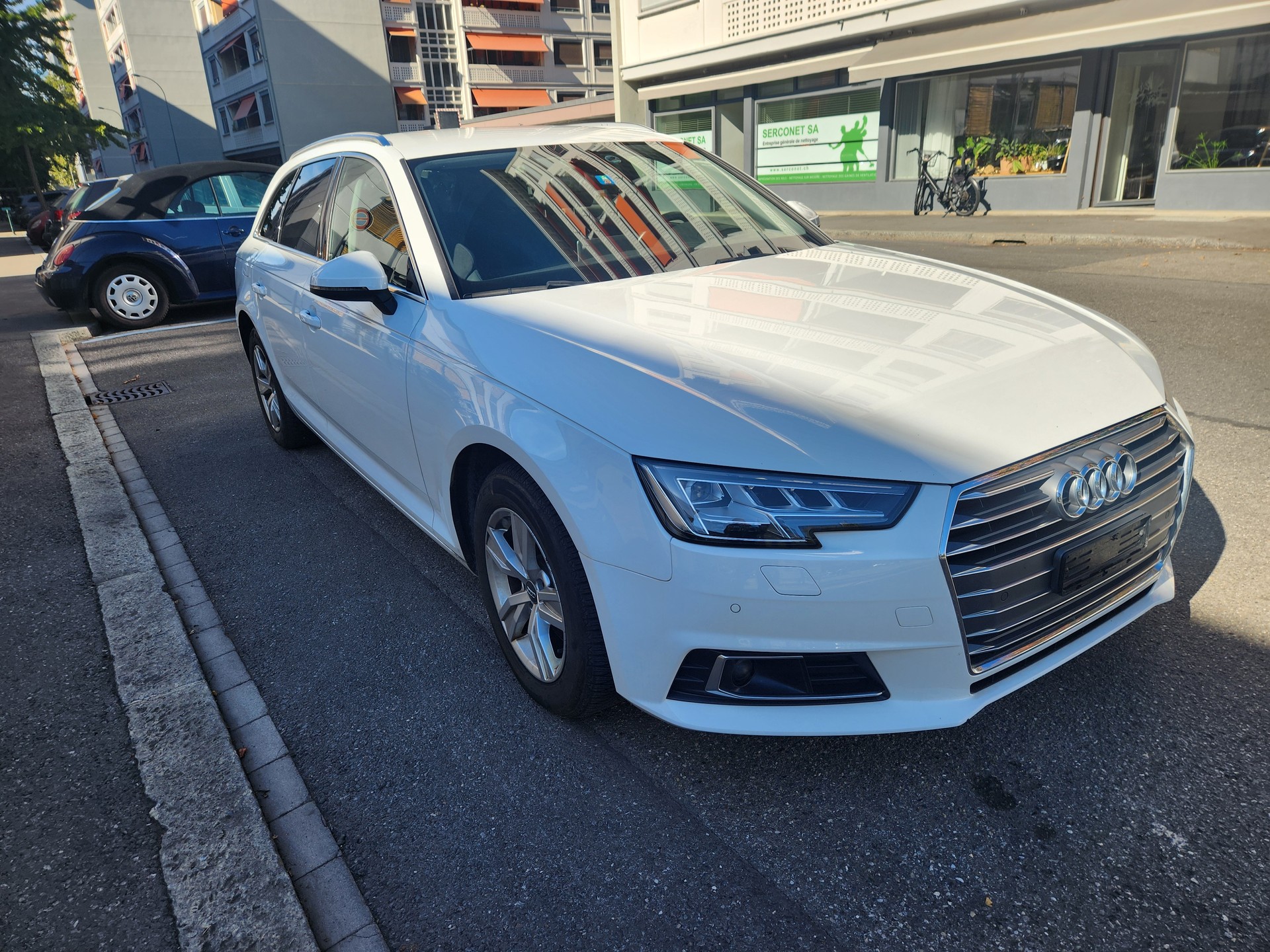 AUDI A4 Avant 2.0 TFSI g-tron Design S-tronic-image-1
