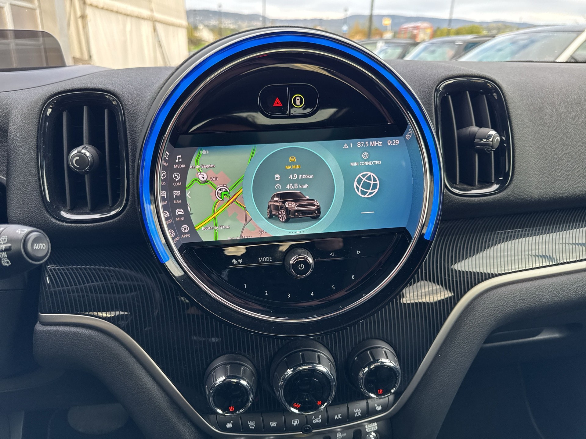 MINI Countryman Cooper SE ALL4 PHEV Steptronic-image-10