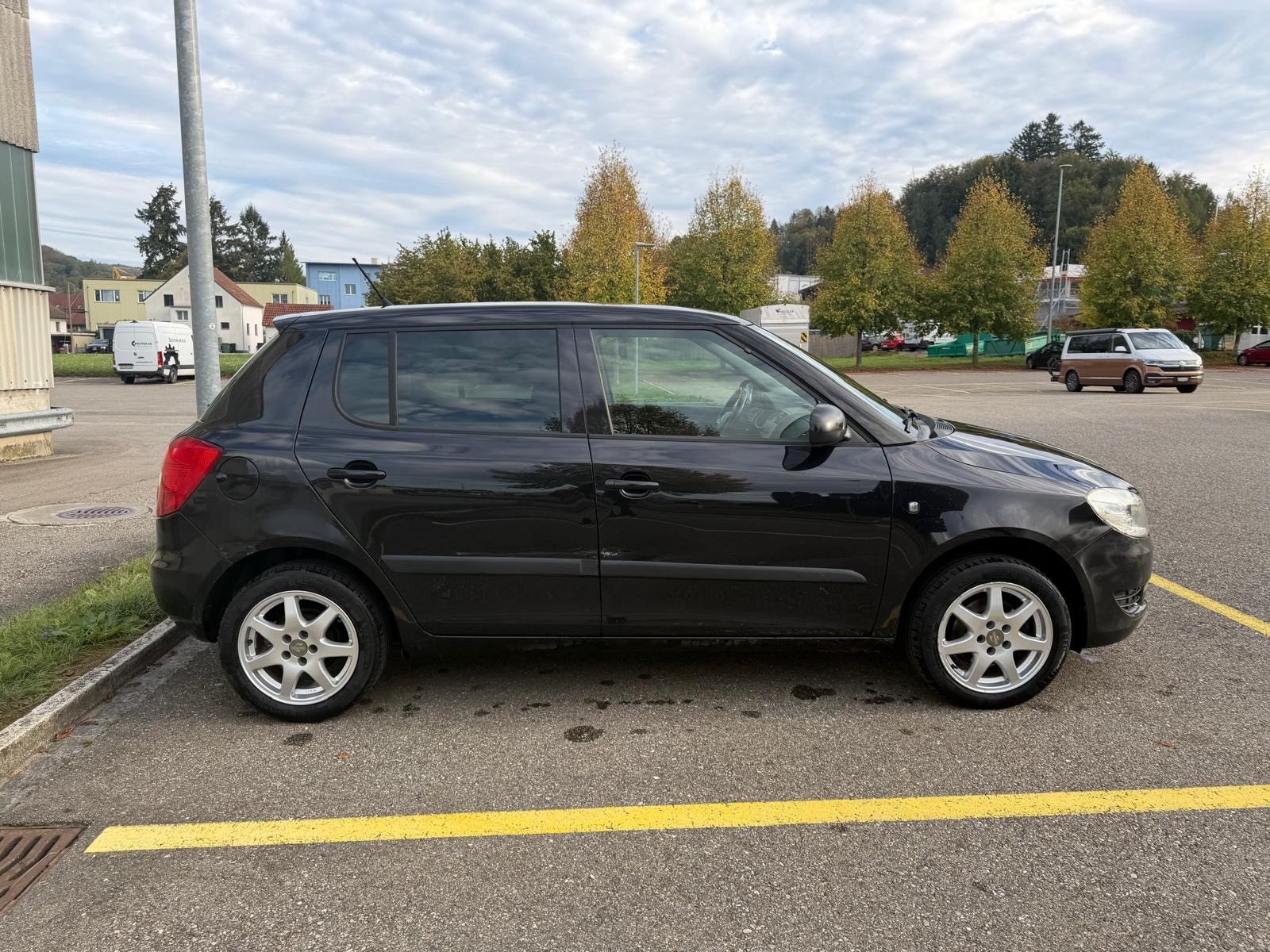 SKODA Fabia 1.2 Ambition-image-4