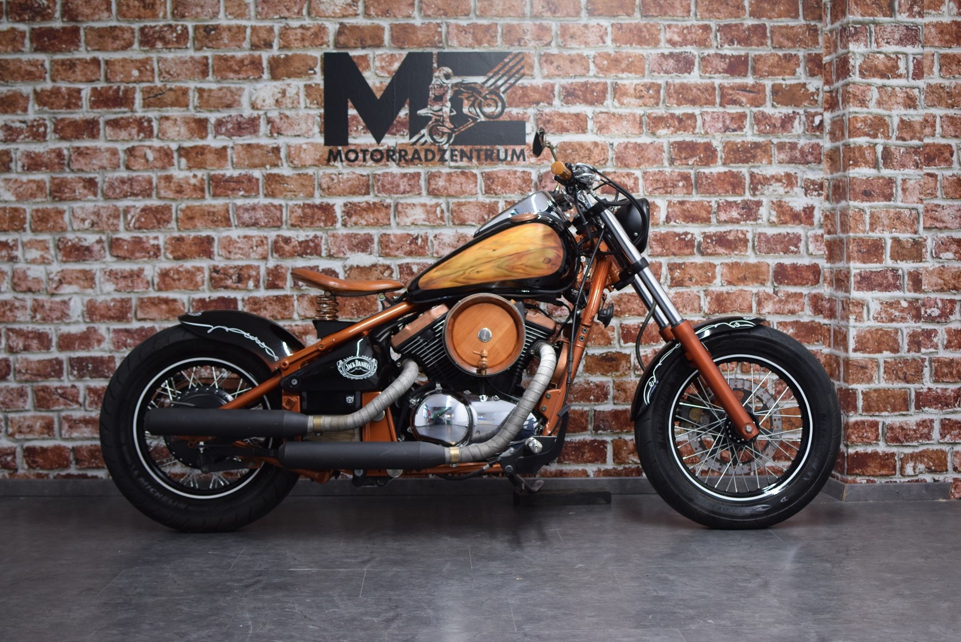 KAWASAKI VN 800-showroom-element-1