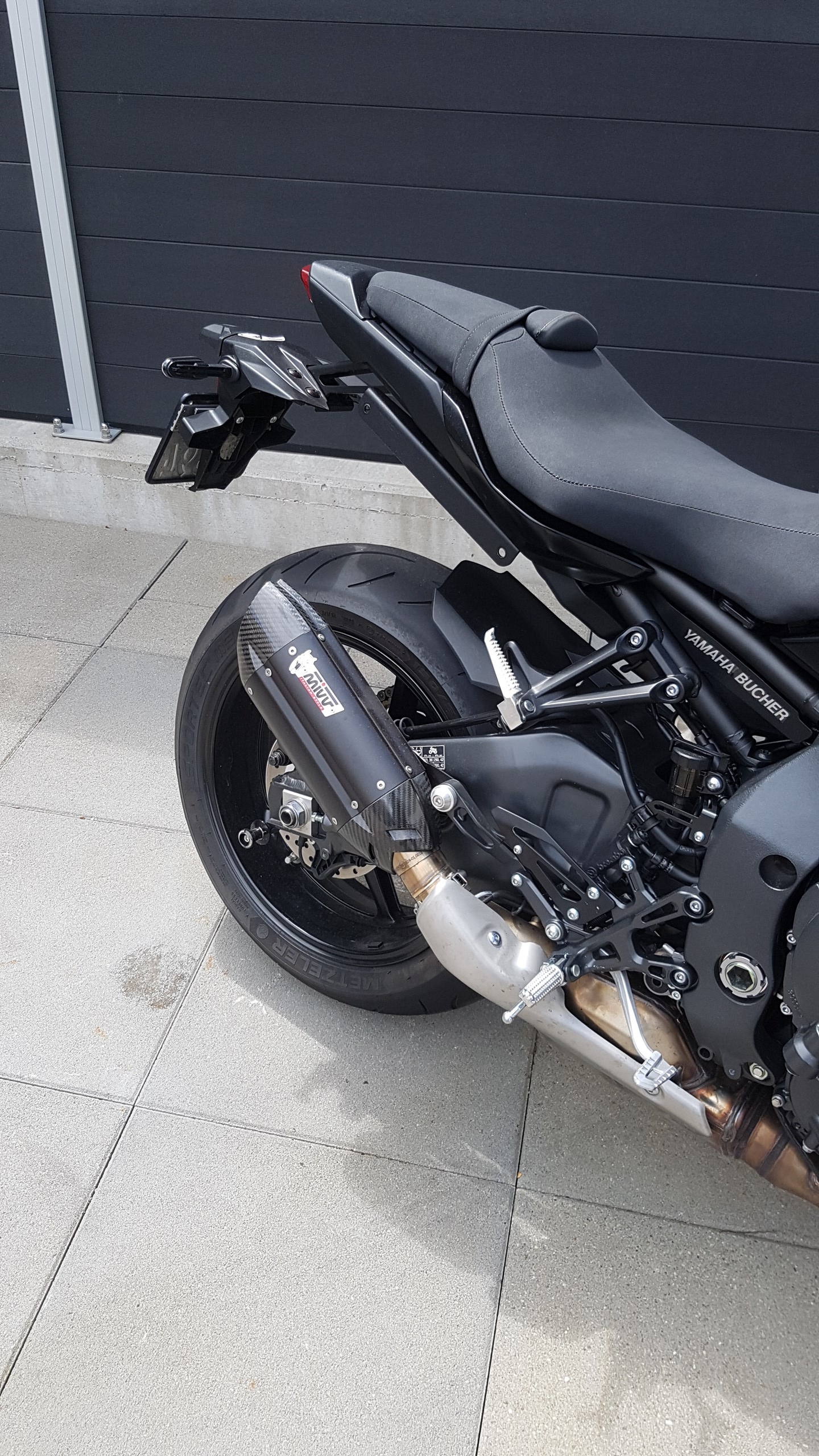 YAMAHA MT-10 ABS-image-4