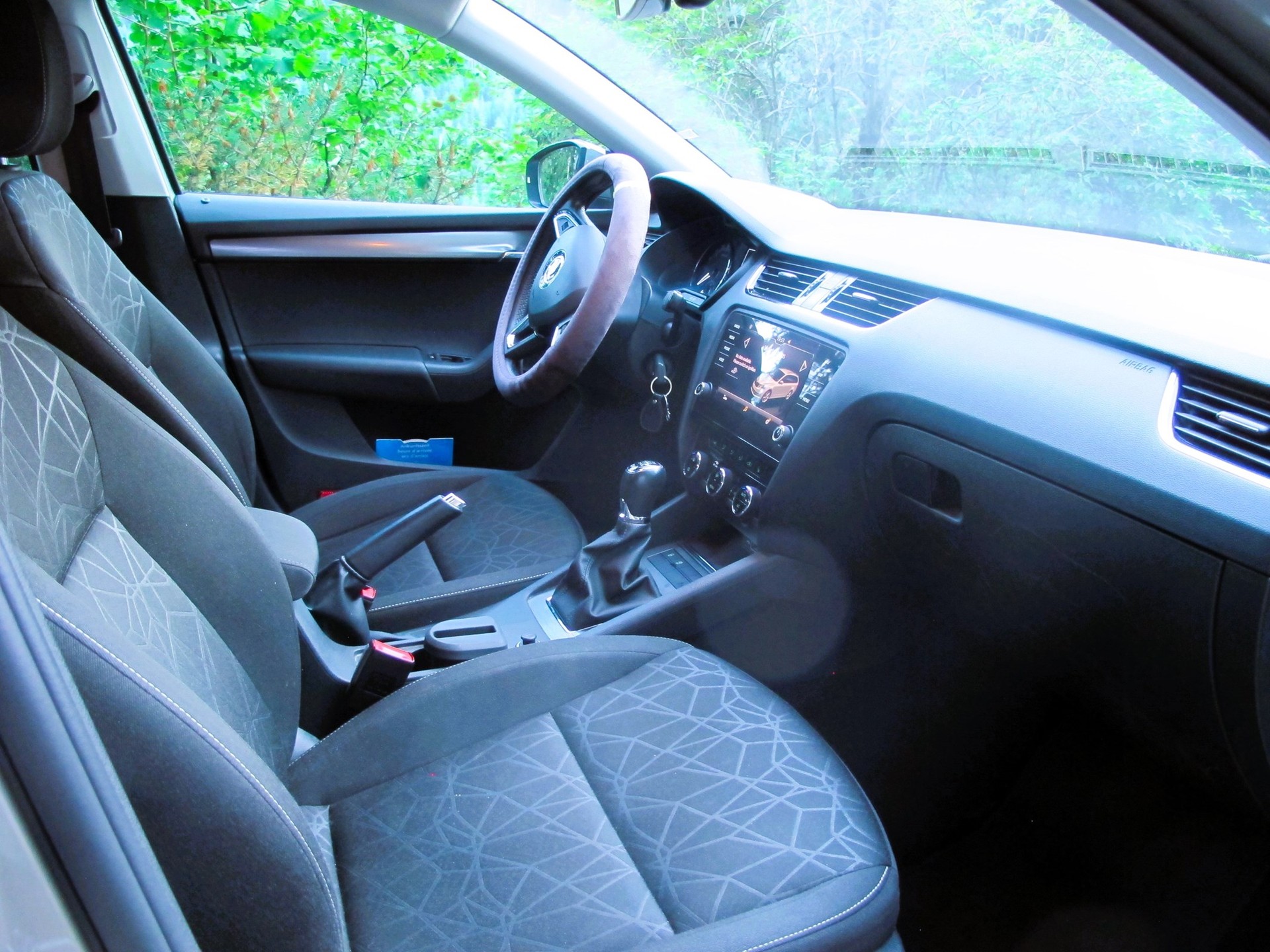 SKODA Octavia Combi 2.0 TDI Clever 4x4-image-5