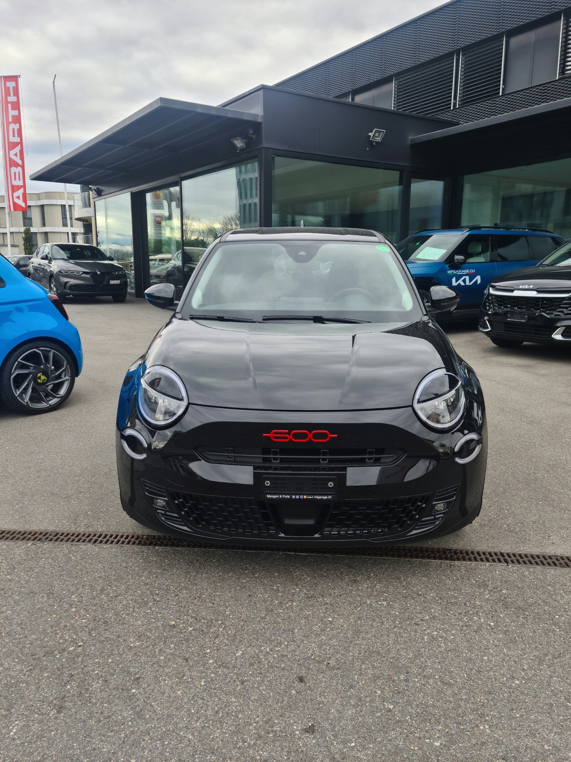 FIAT 600e Red-image-8