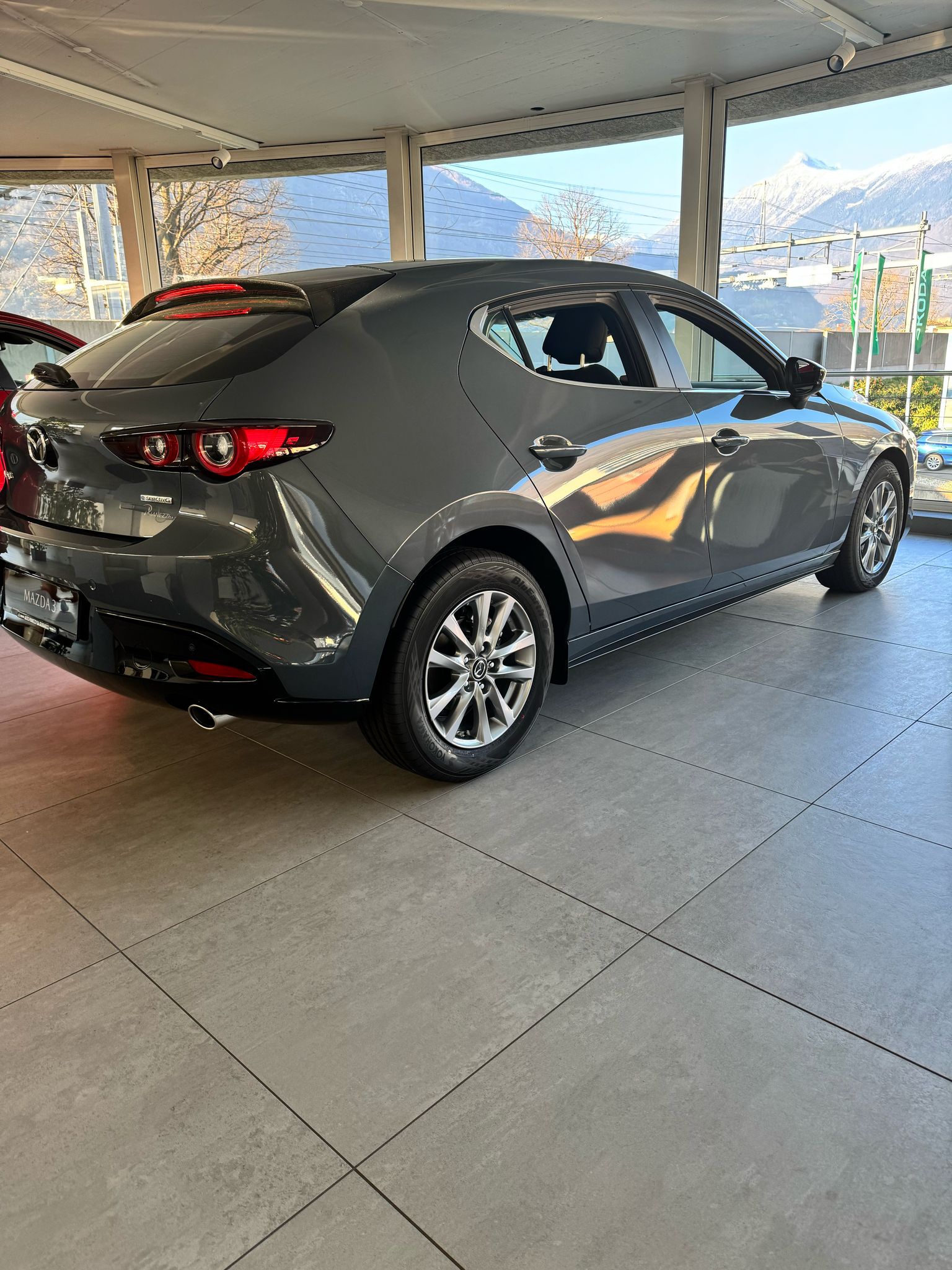 MAZDA 3 Hatchback SKYACTIV-G M Hybrid 122 Prime Line Automat-image-2