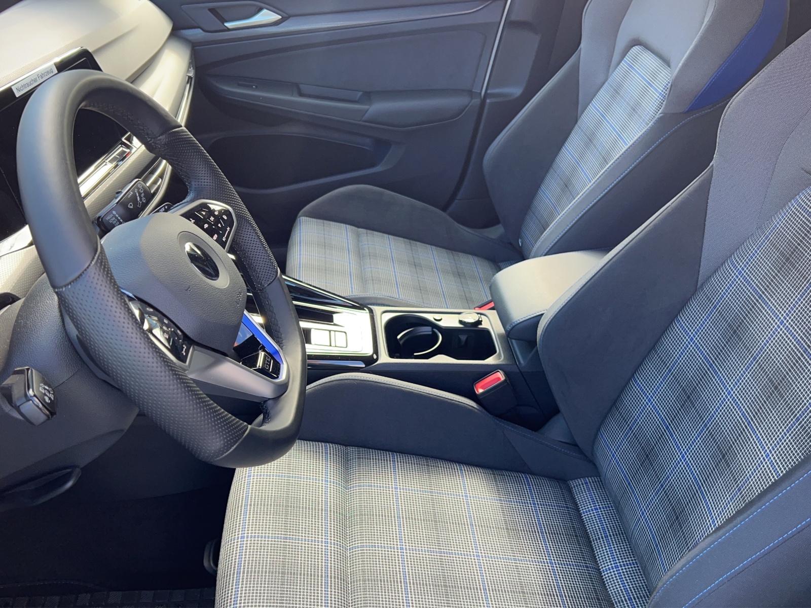VW Golf 1.4 TSI PHEV GTE-image-9
