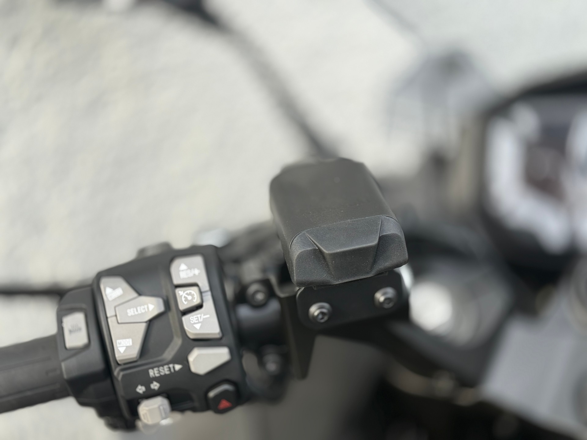 KAWASAKI Ninja 1100 SX SE-image-11