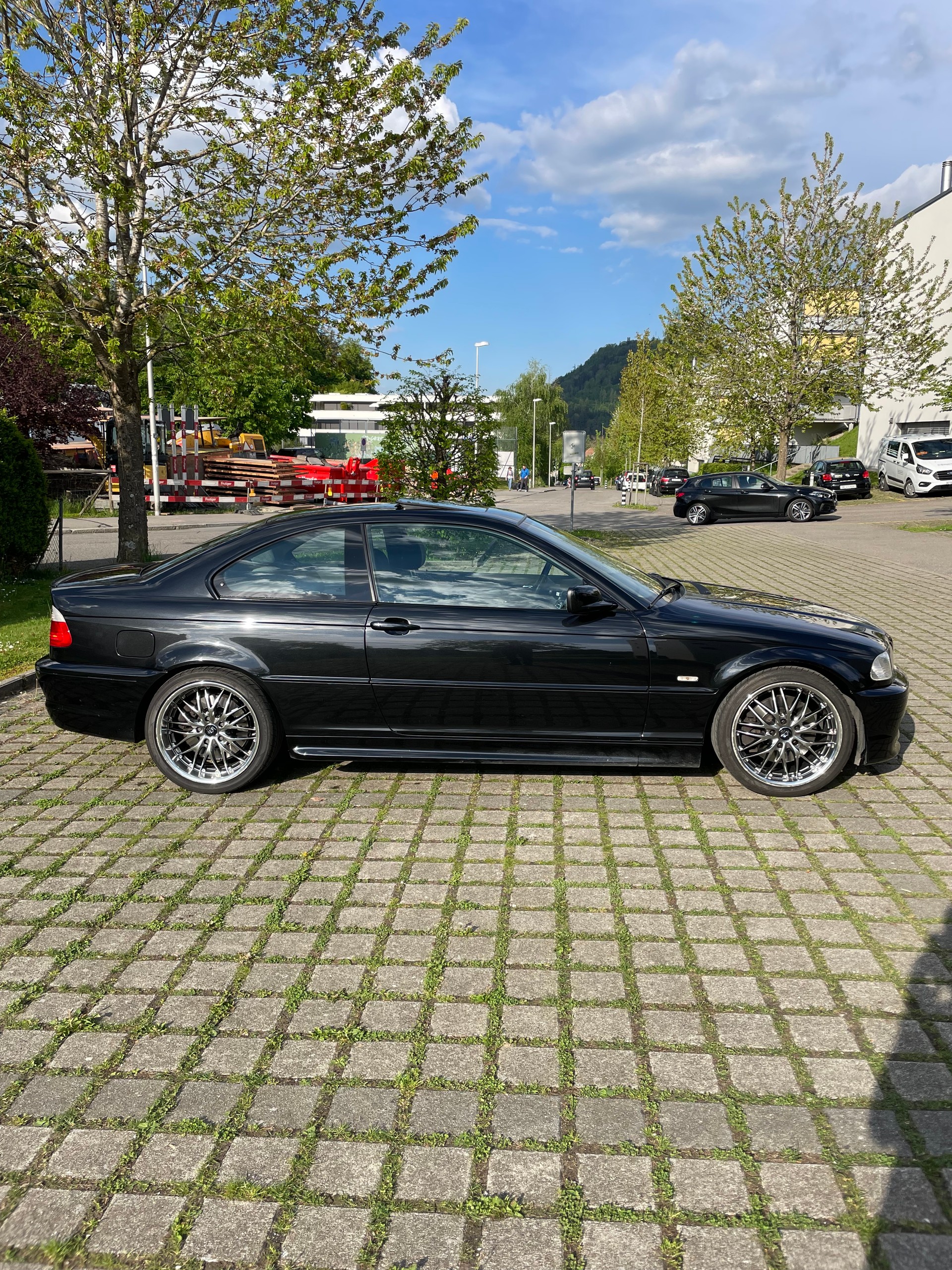 BMW 330Ci Coupé-image-4