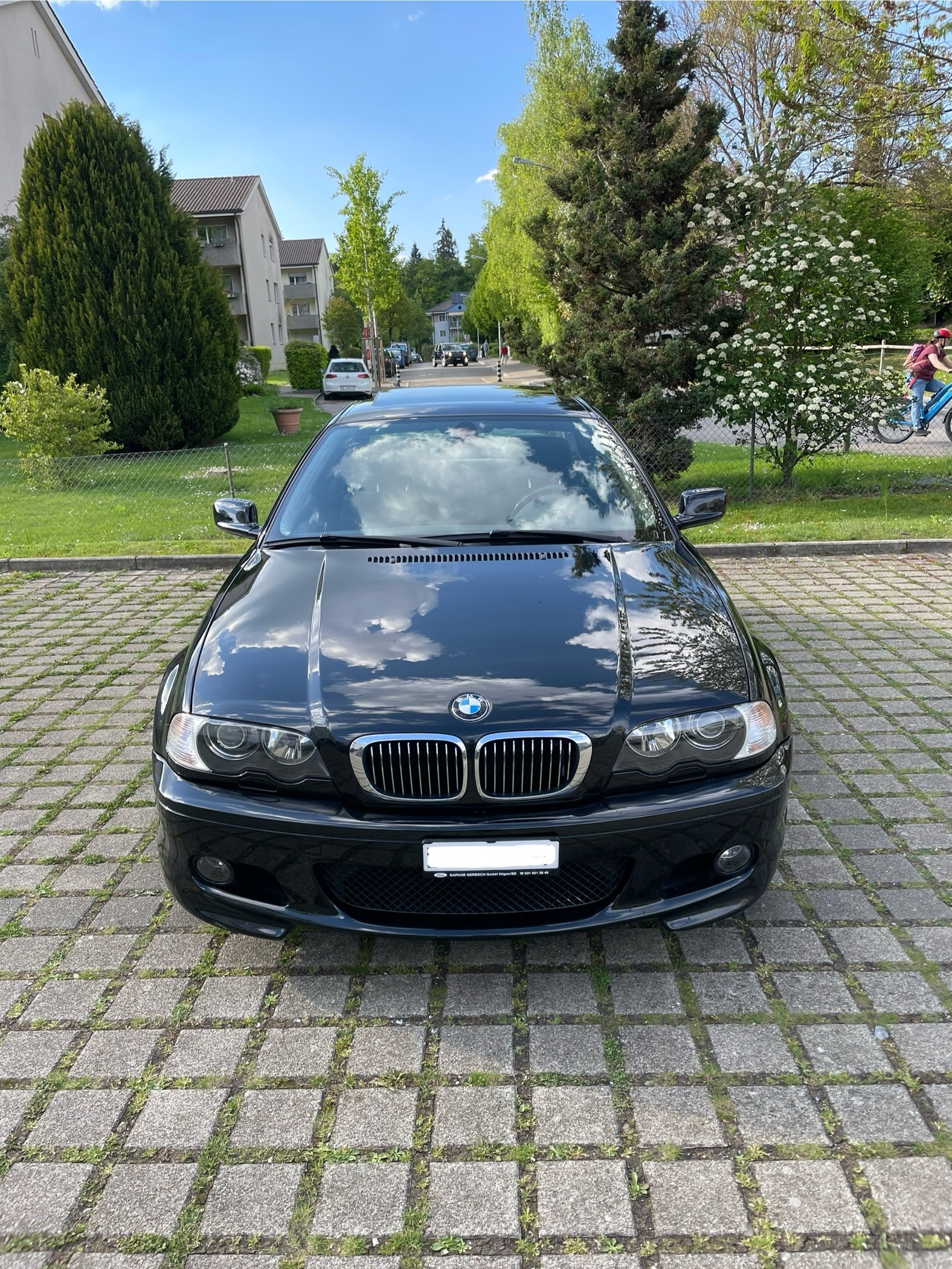 BMW 330Ci Coupé-image-2