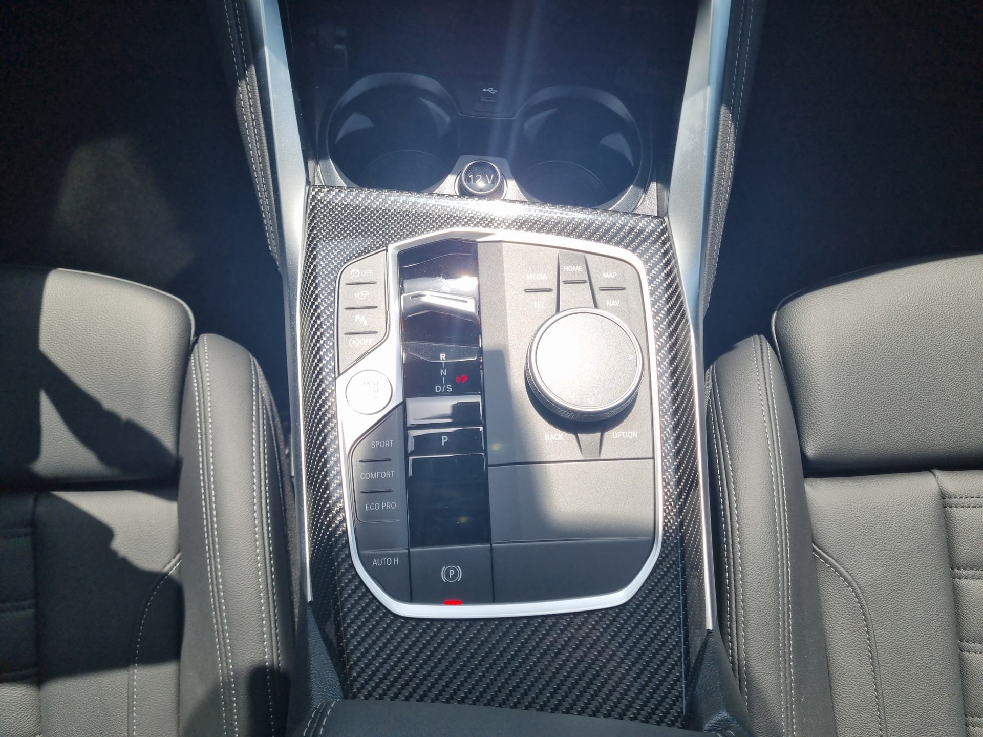 BMW M440i xDrive 48V Coupé M Sport PRO Steptronic-image-12