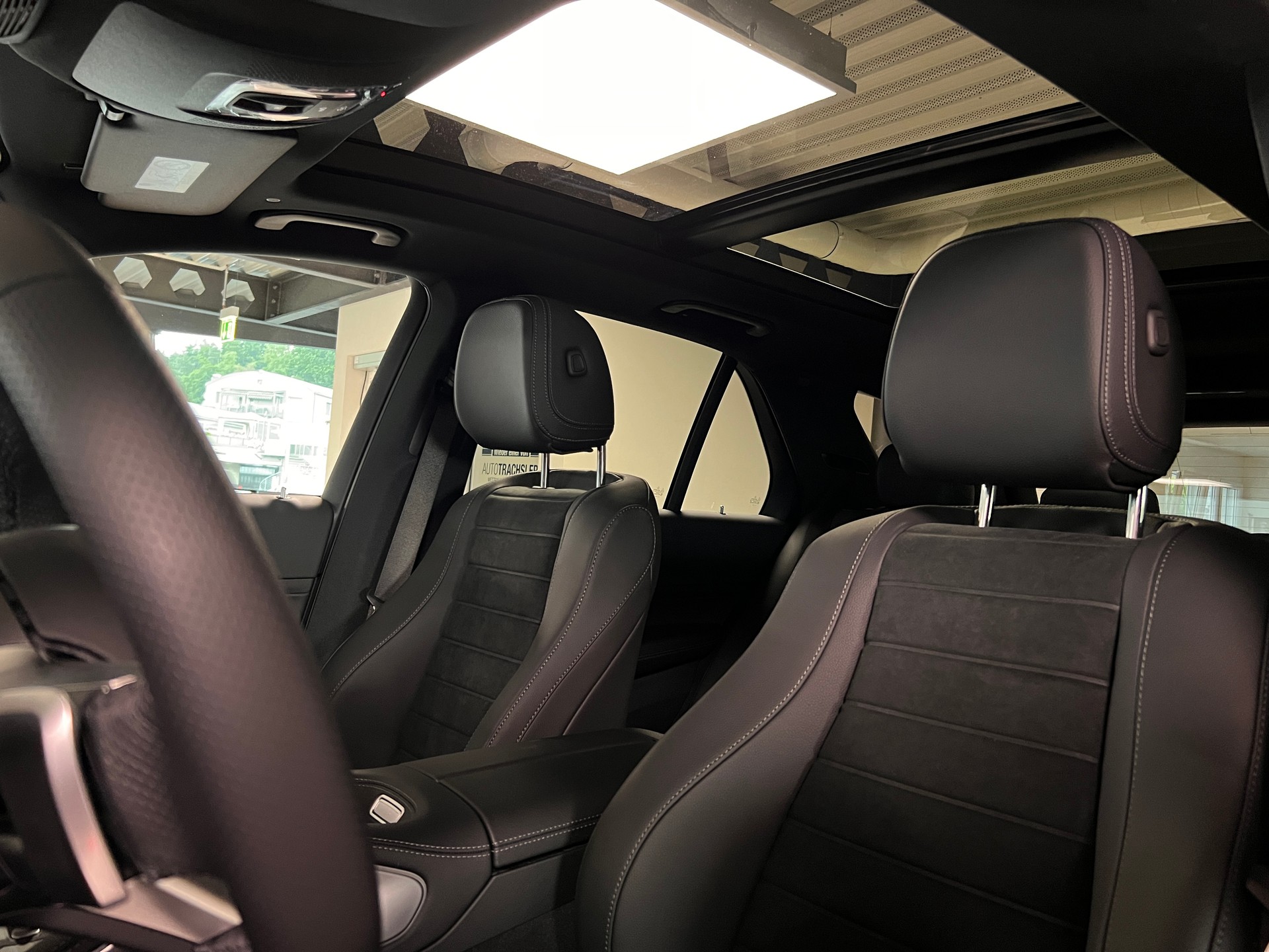 MERCEDES-BENZ GLE 450 4Matic 9G-Tronic-image-11