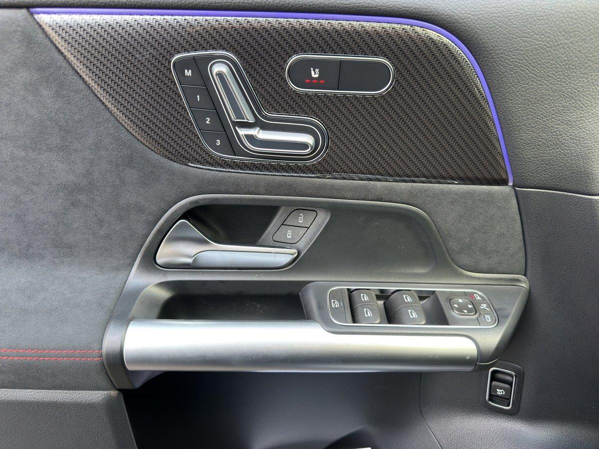 MERCEDES-BENZ B 250 AMG Line 4matic-image-8