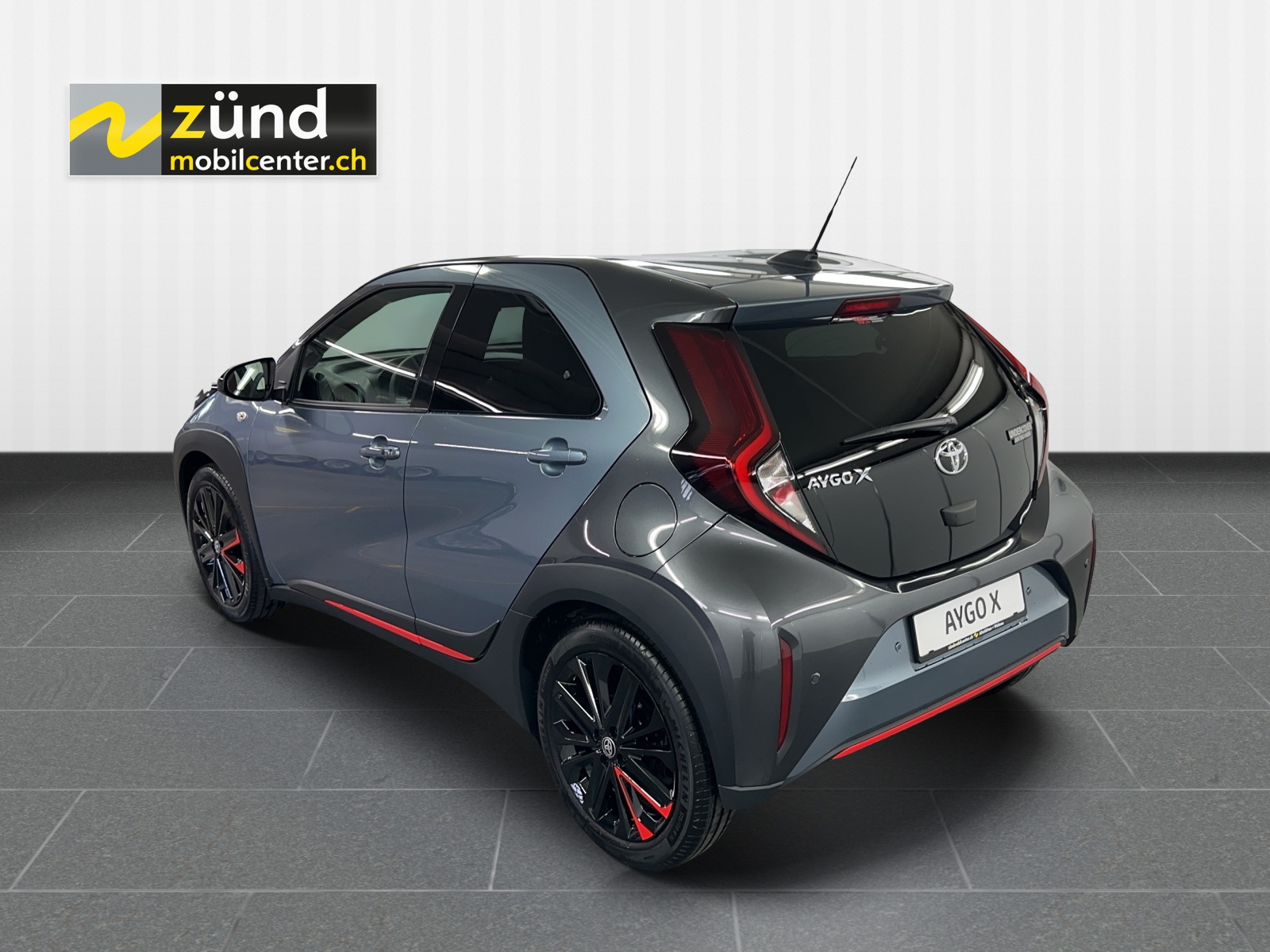 TOYOTA Aygo X 1.0 VVT-i Undercover-image-9