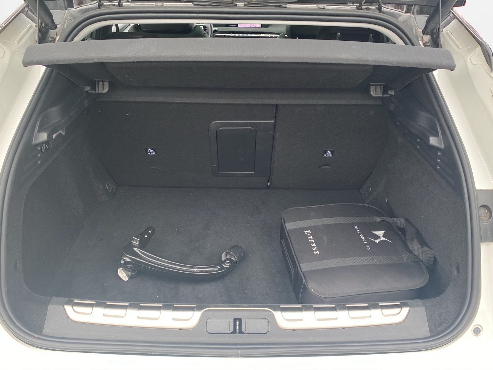 DS AUTOMOBILES DS4 1.6 E-Tense Performance Li Limousine-image-8