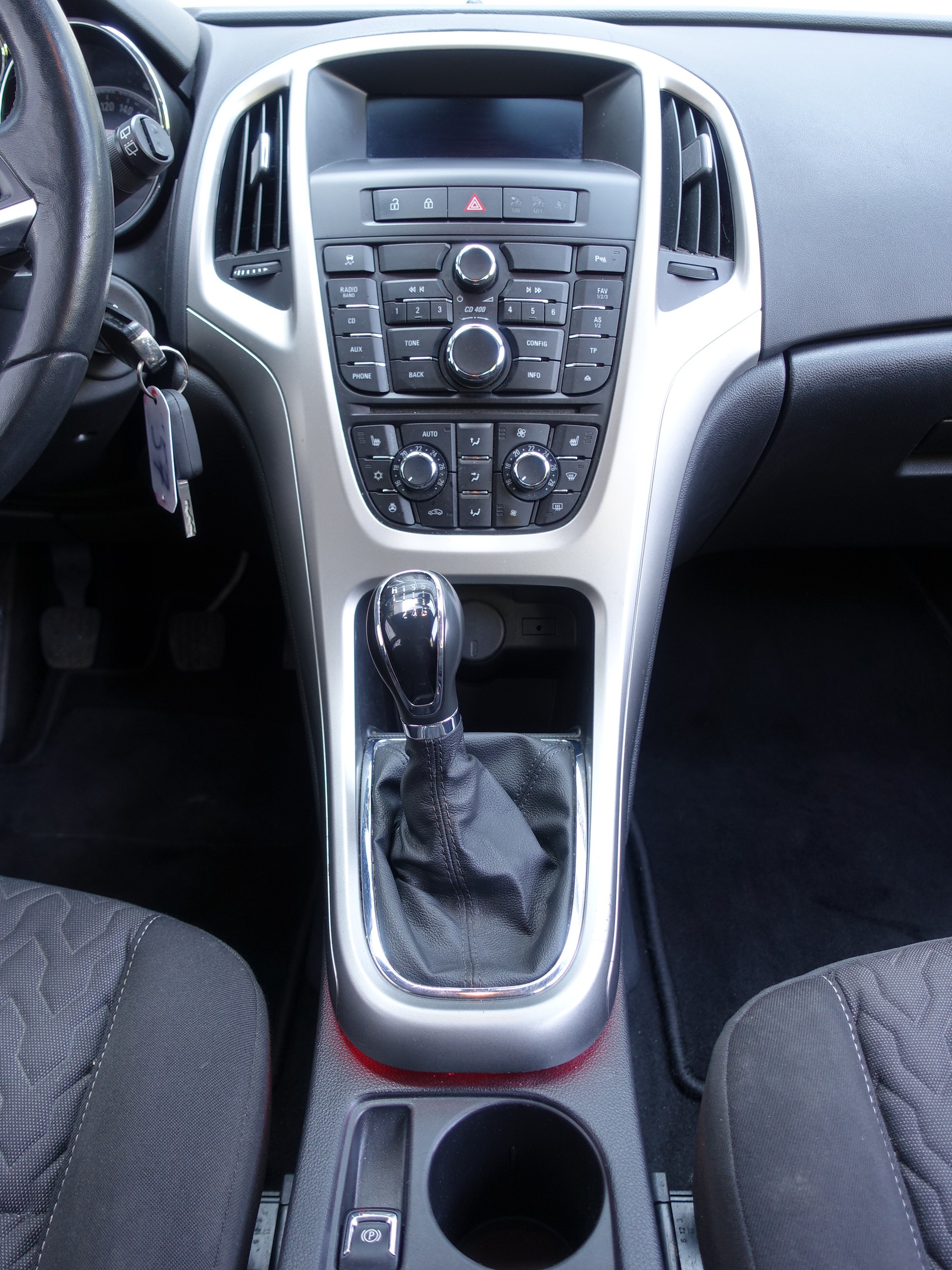 OPEL Astra 1.6i 16V Turbo Sport-image-12