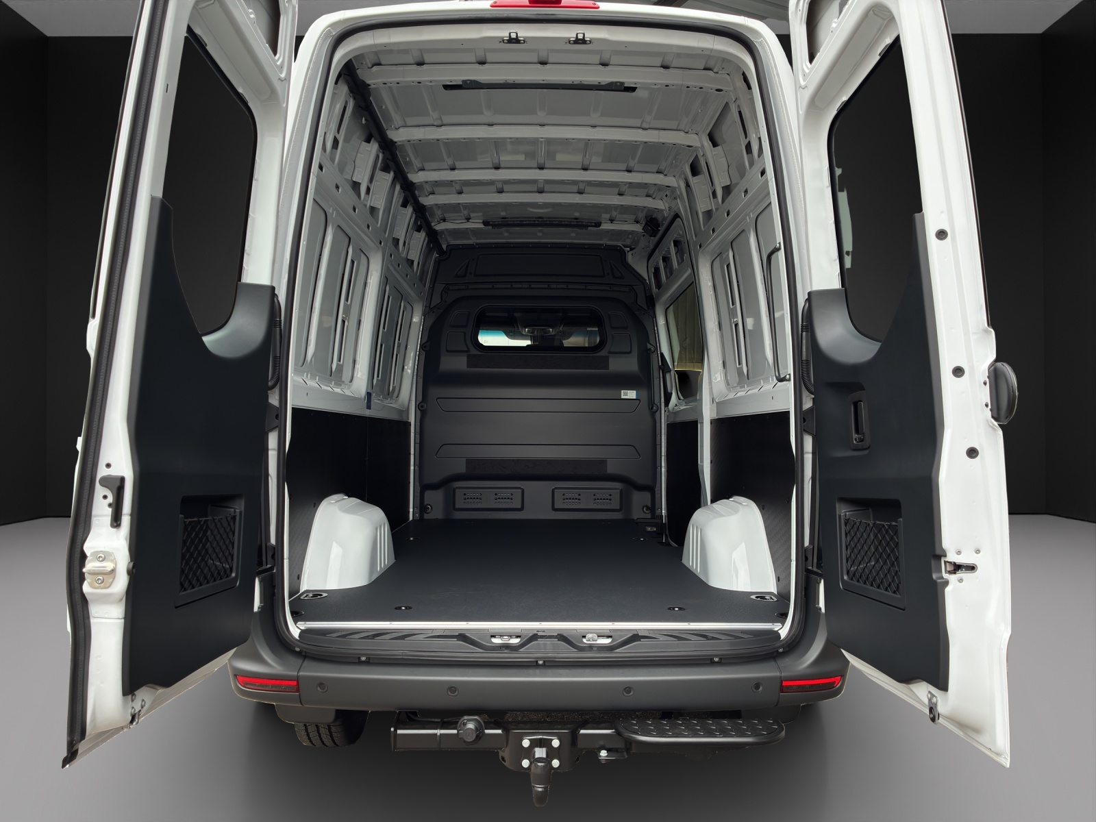 MERCEDES-BENZ eSprinter 320 PRO KA 3665mm S WORKER-image-11