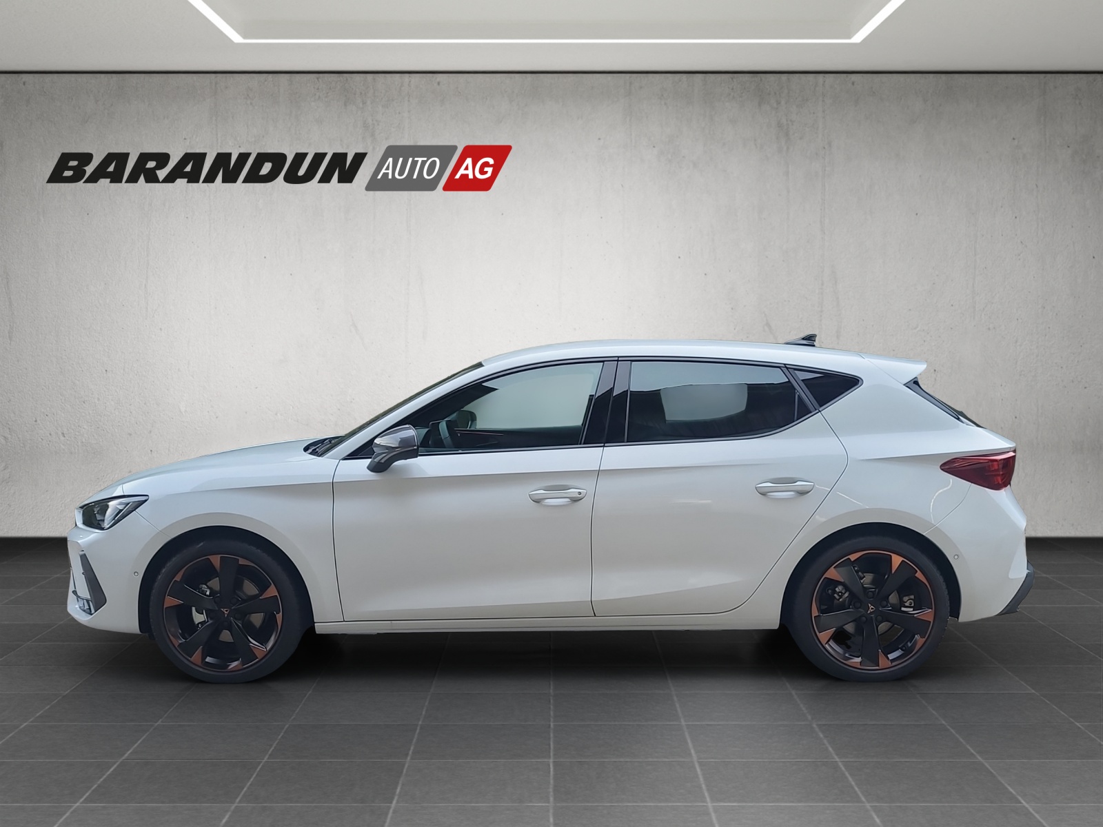 CUPRA Leon 1.5 eTSI DSG-image-2