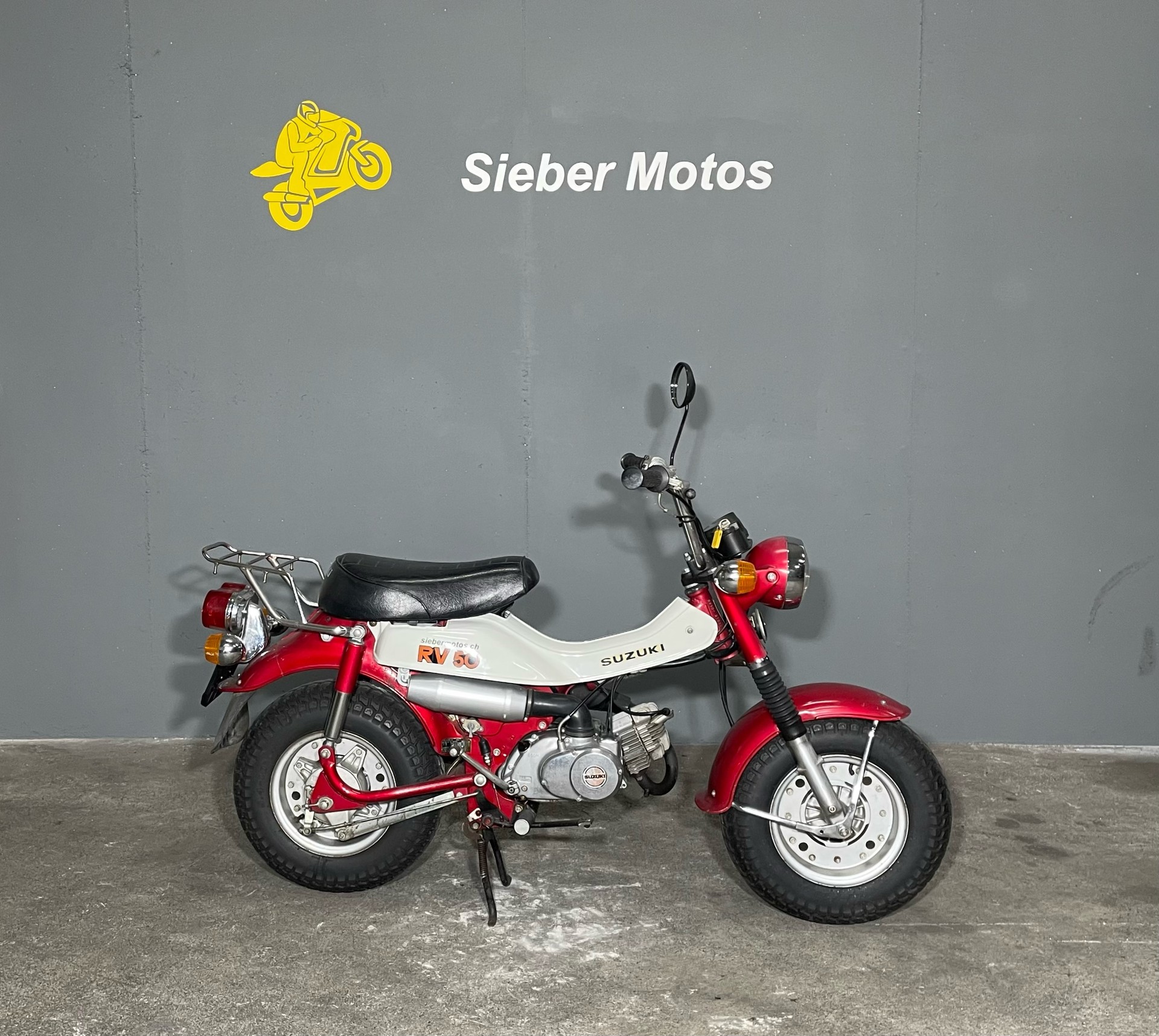SUZUKI RV 50