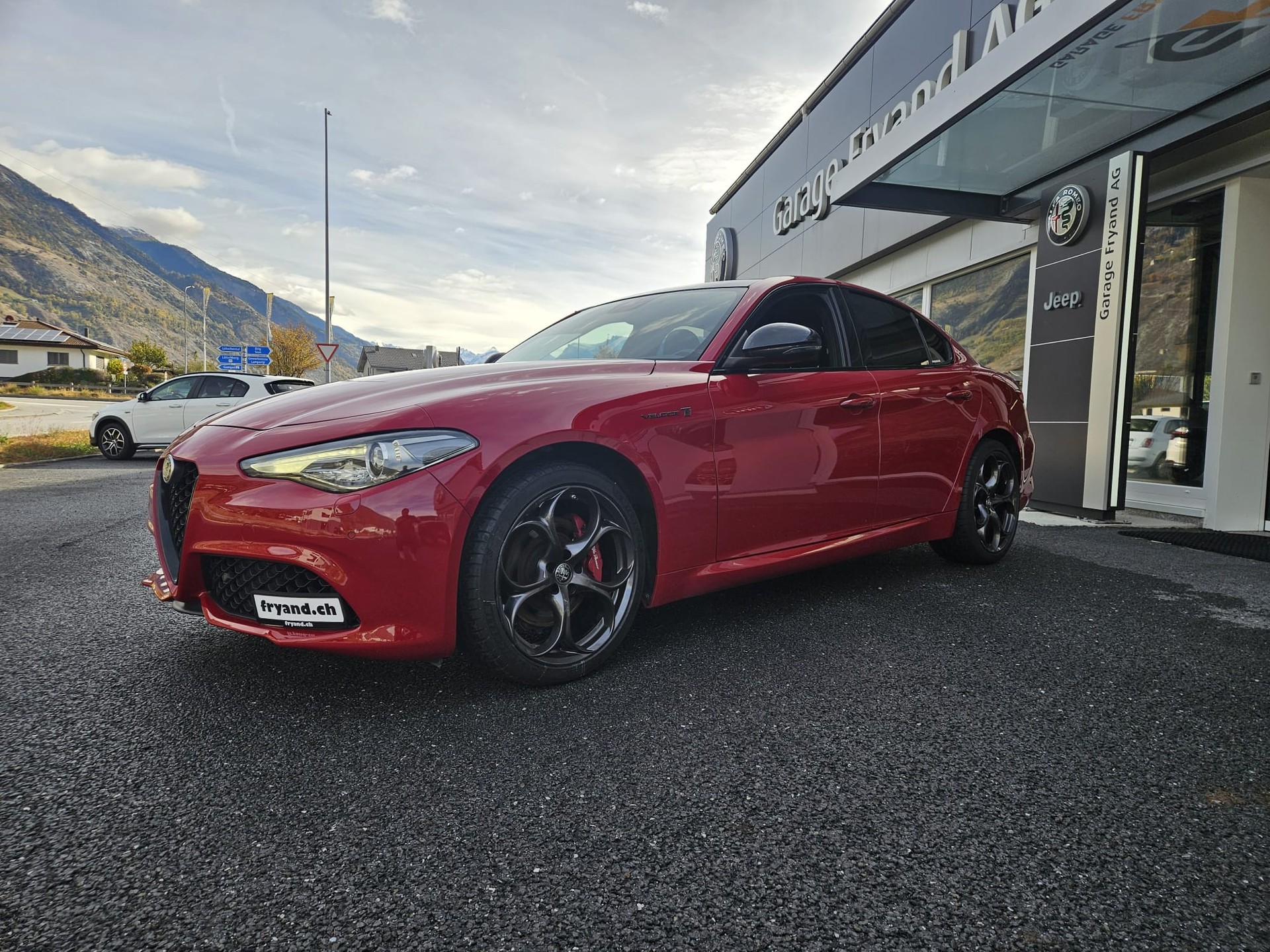 ALFA ROMEO Giulia 2.0 Veloce TI Q4 Automatic-image-2