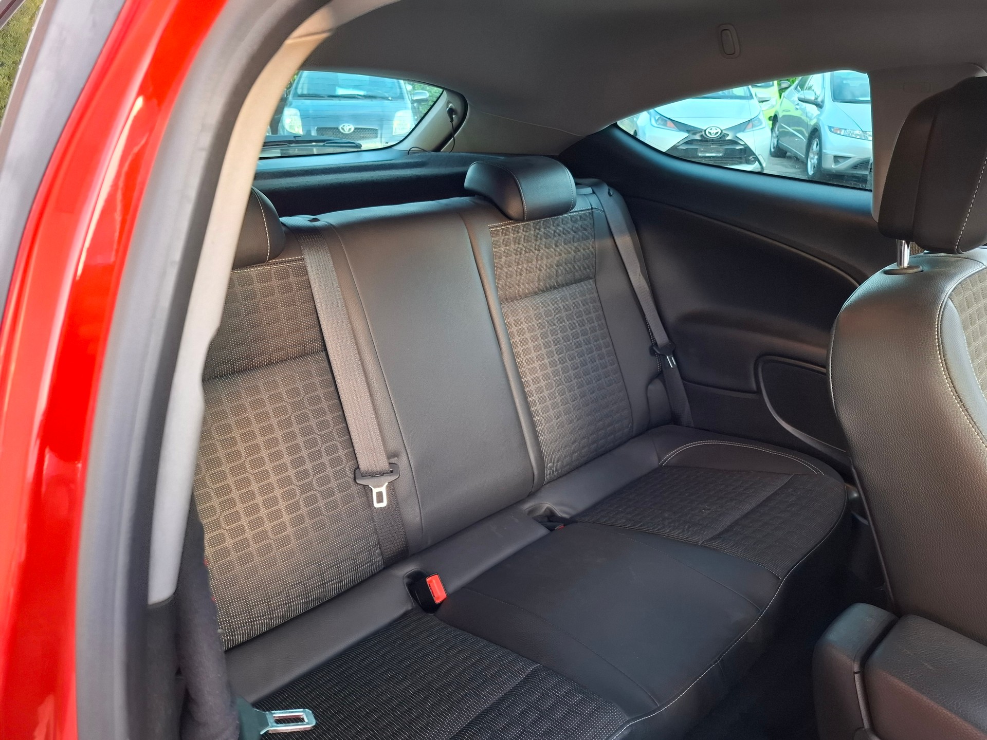 OPEL Astra GTC 1.6i 16V Sport-image-8