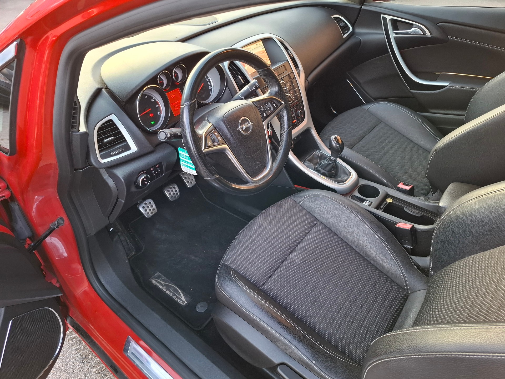OPEL Astra GTC 1.6i 16V Sport-image-7