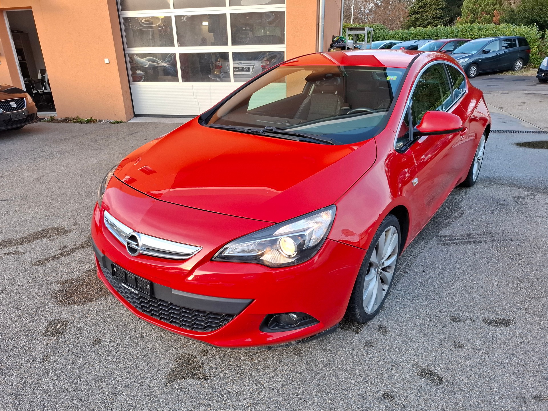 OPEL Astra GTC 1.6i 16V Sport-image-0