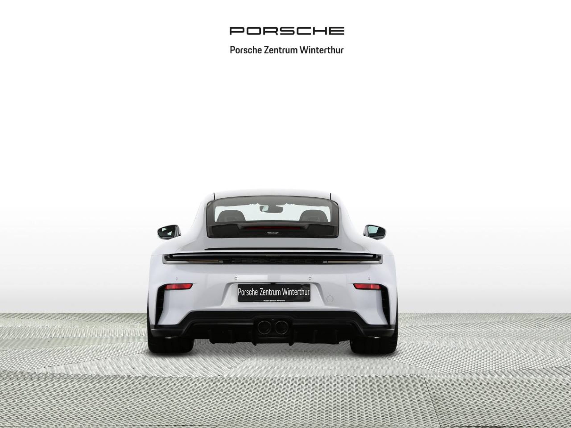 PORSCHE 911 GT3 mit Touring-Paket-image-6