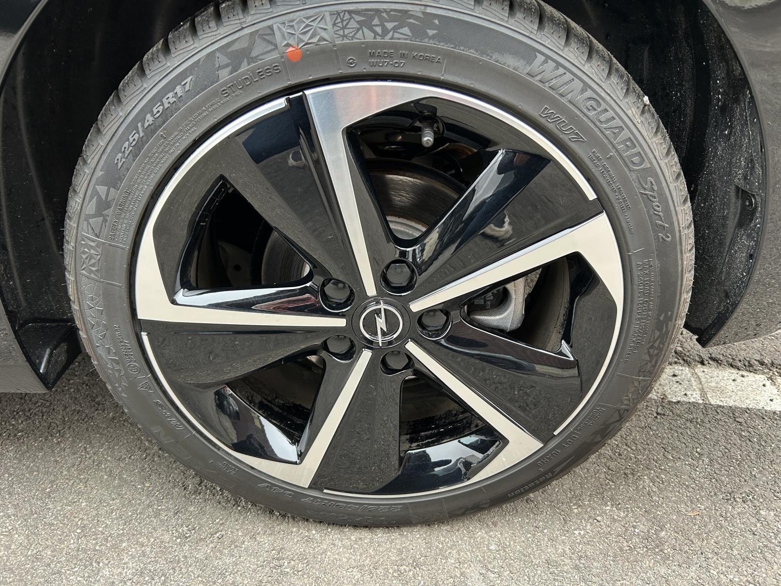 OPEL Astra 1.2i Turbo Edition A - Navi - Rückfahrkamera-image-13