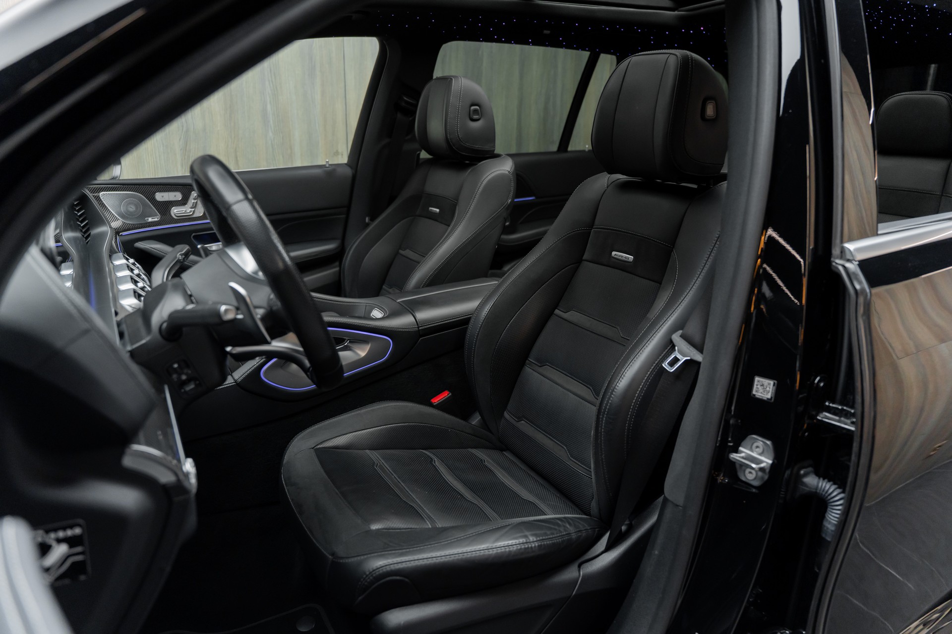 MERCEDES-BENZ GLS 63 4Matic+ TCT 9G-image-4