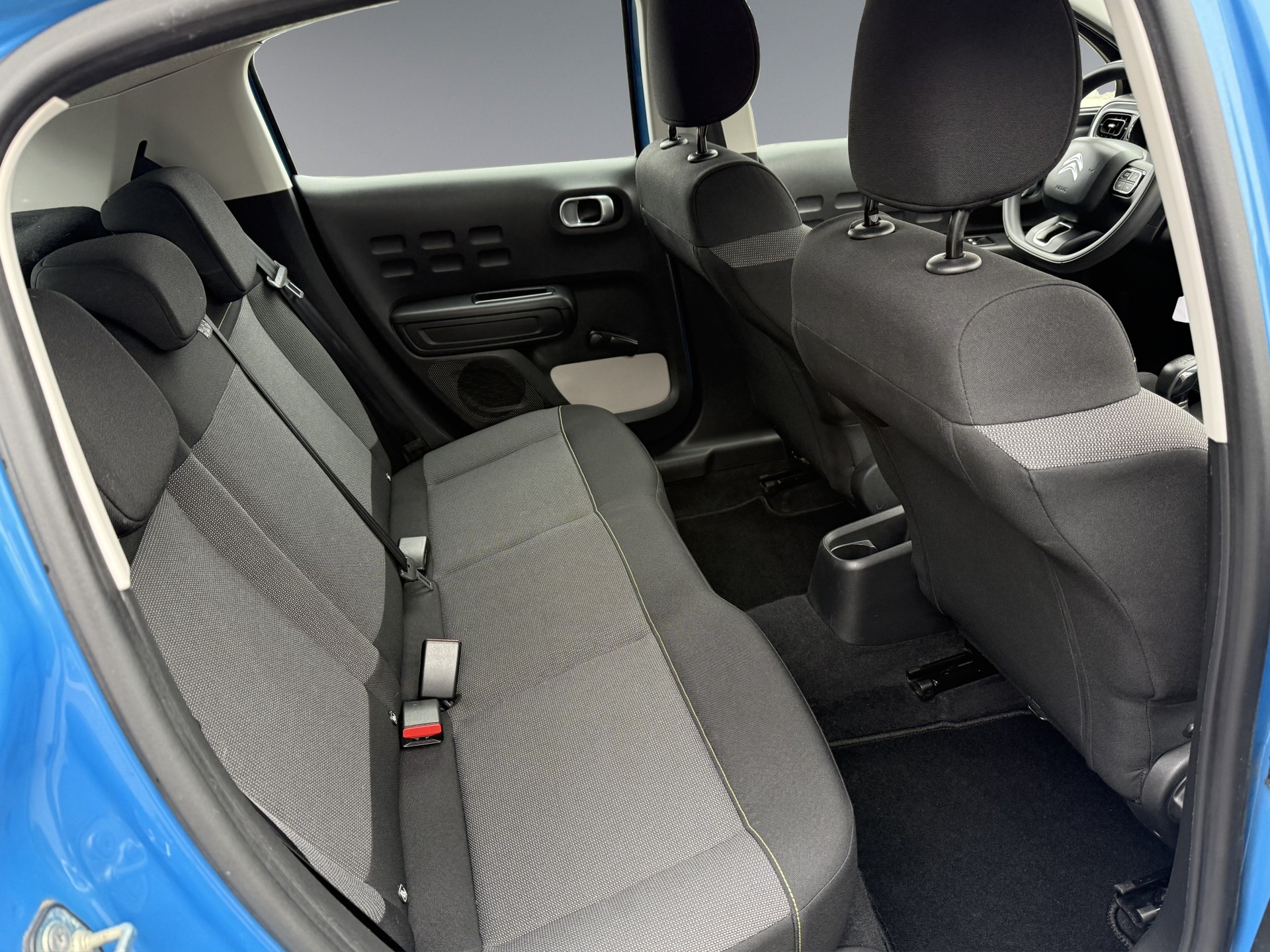 CITROEN C3 1.2i PureTech Feel-image-10