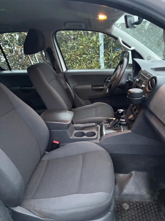 VW Amarok 2.0 BiTDI Trendline 4Motion permanent A-image-8