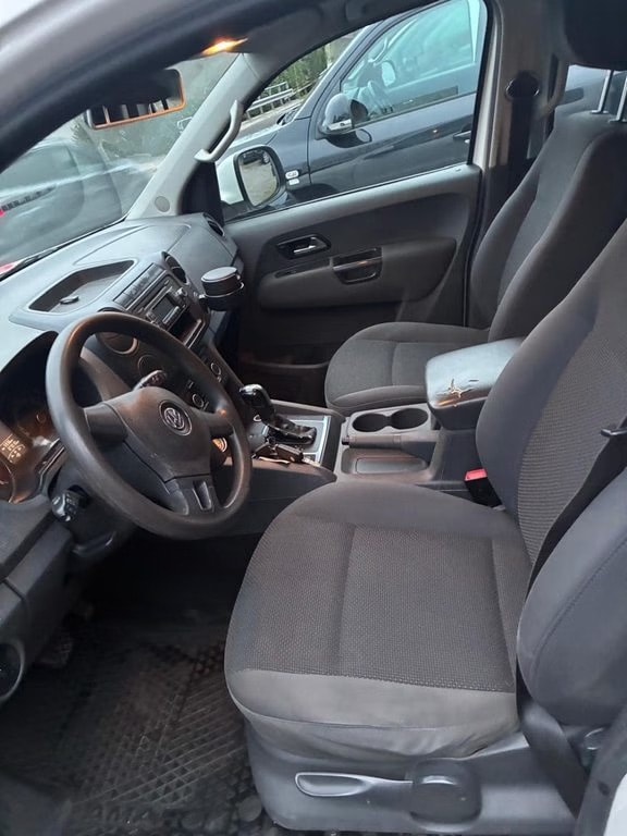 VW Amarok 2.0 BiTDI Trendline 4Motion permanent A-image-7