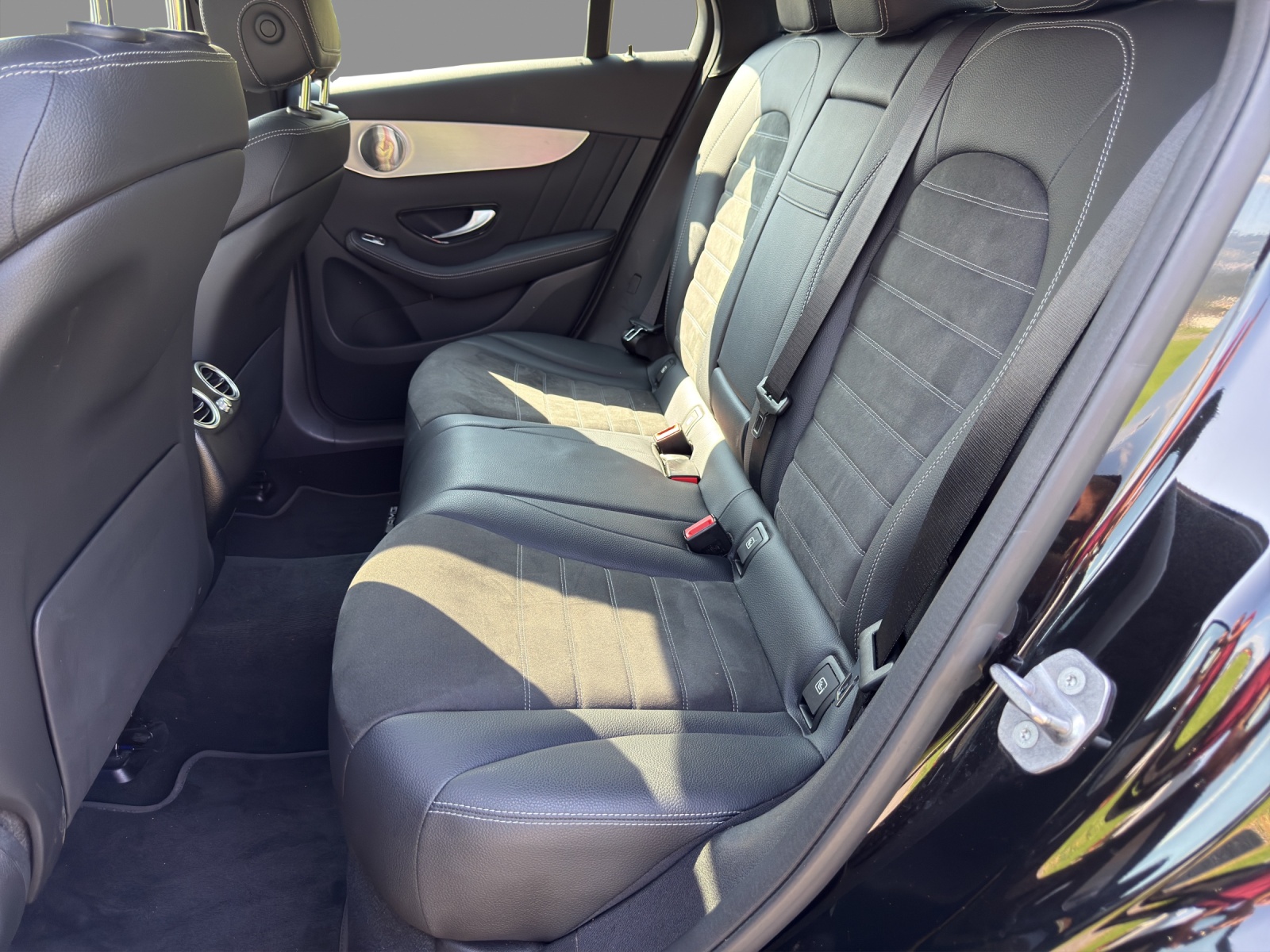 MERCEDES-BENZ GLC Coupé 300 d AMG Line 4Matic 9G-Tronic-image-13