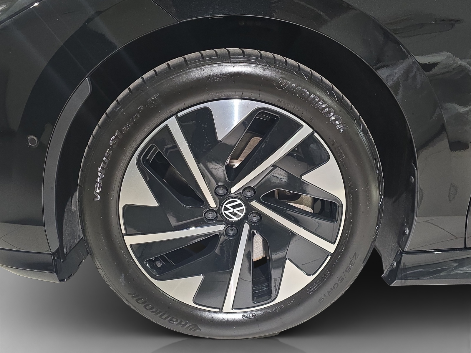 VW ID.7 Pro 77 kWh Pro-image-16