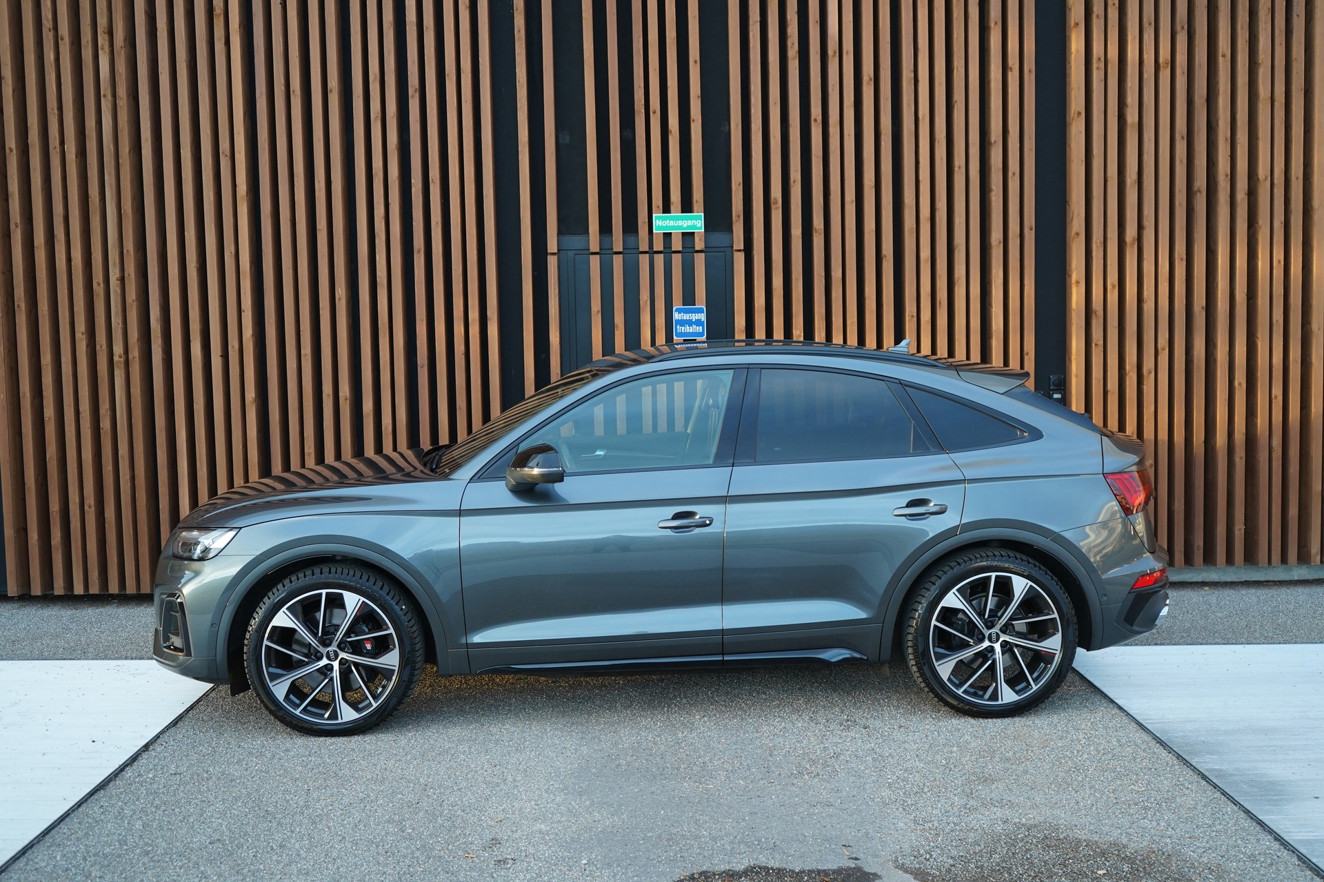 AUDI SQ5 SPORTBACK TDI QUATTRO BLACK TIPTRONIC l 342 PS-image-5