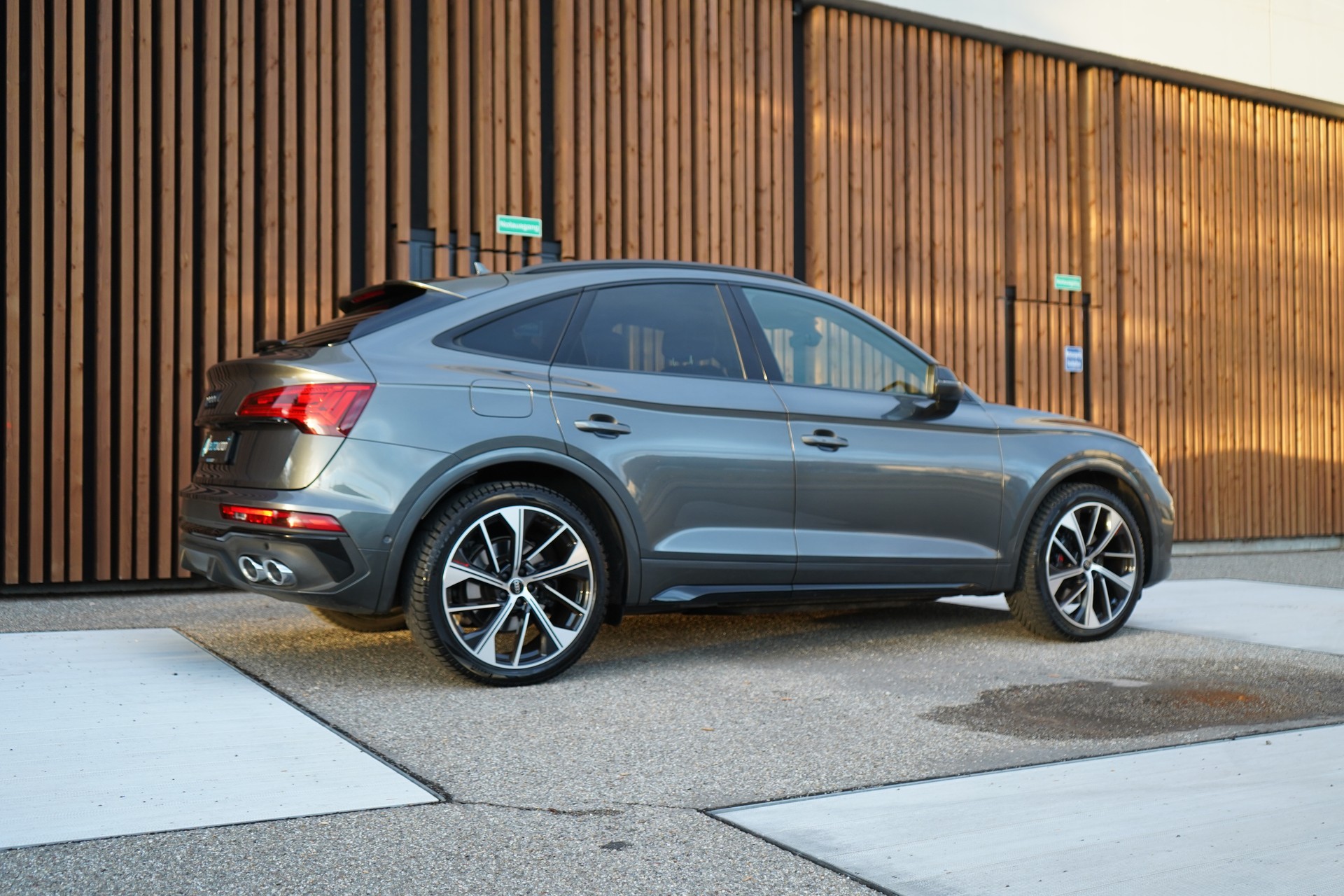 AUDI SQ5 SPORTBACK TDI QUATTRO BLACK TIPTRONIC l 342 PS-image-7