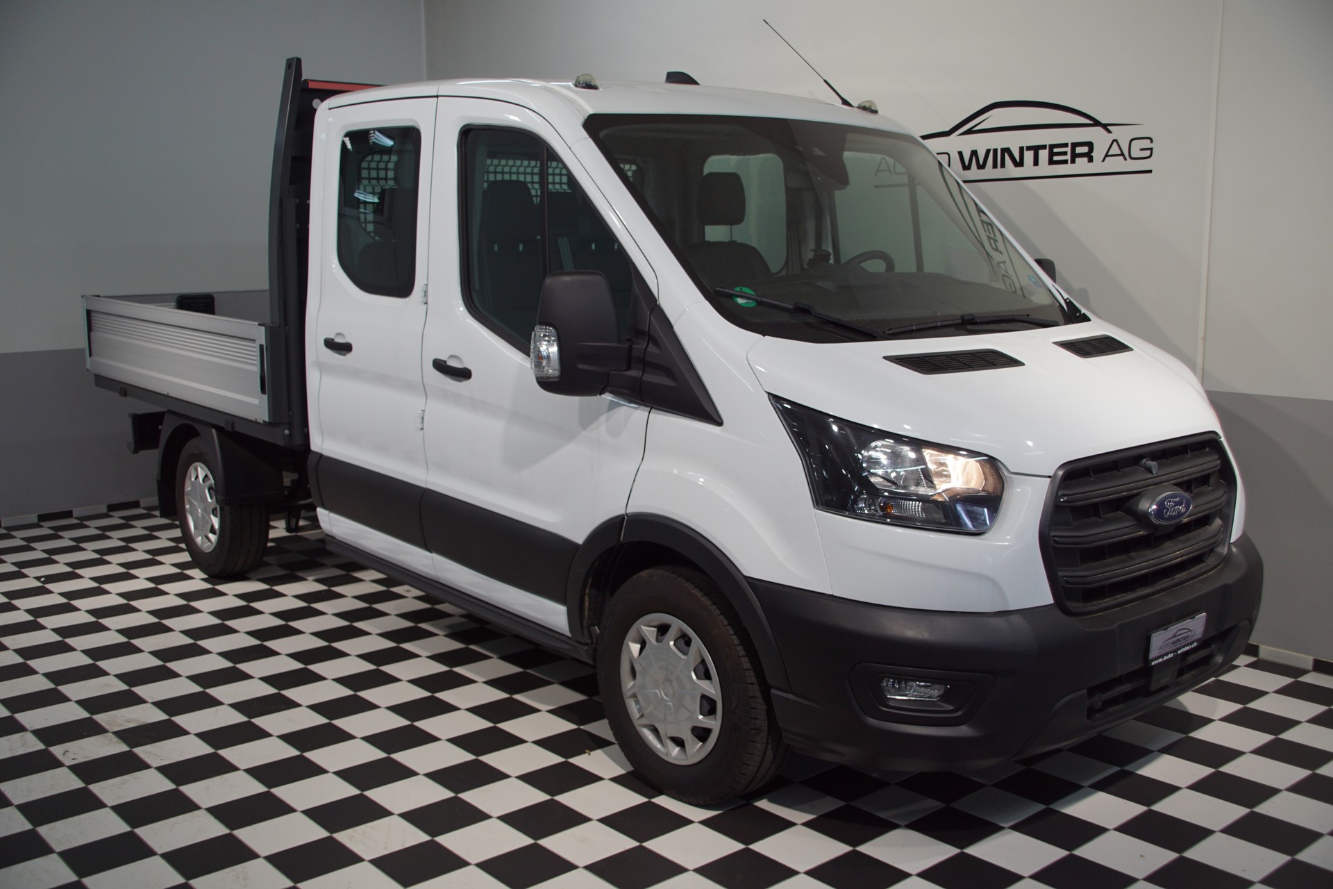 FORD Transit 350 L2 Trend 2.0 TDCi 130 FWD A