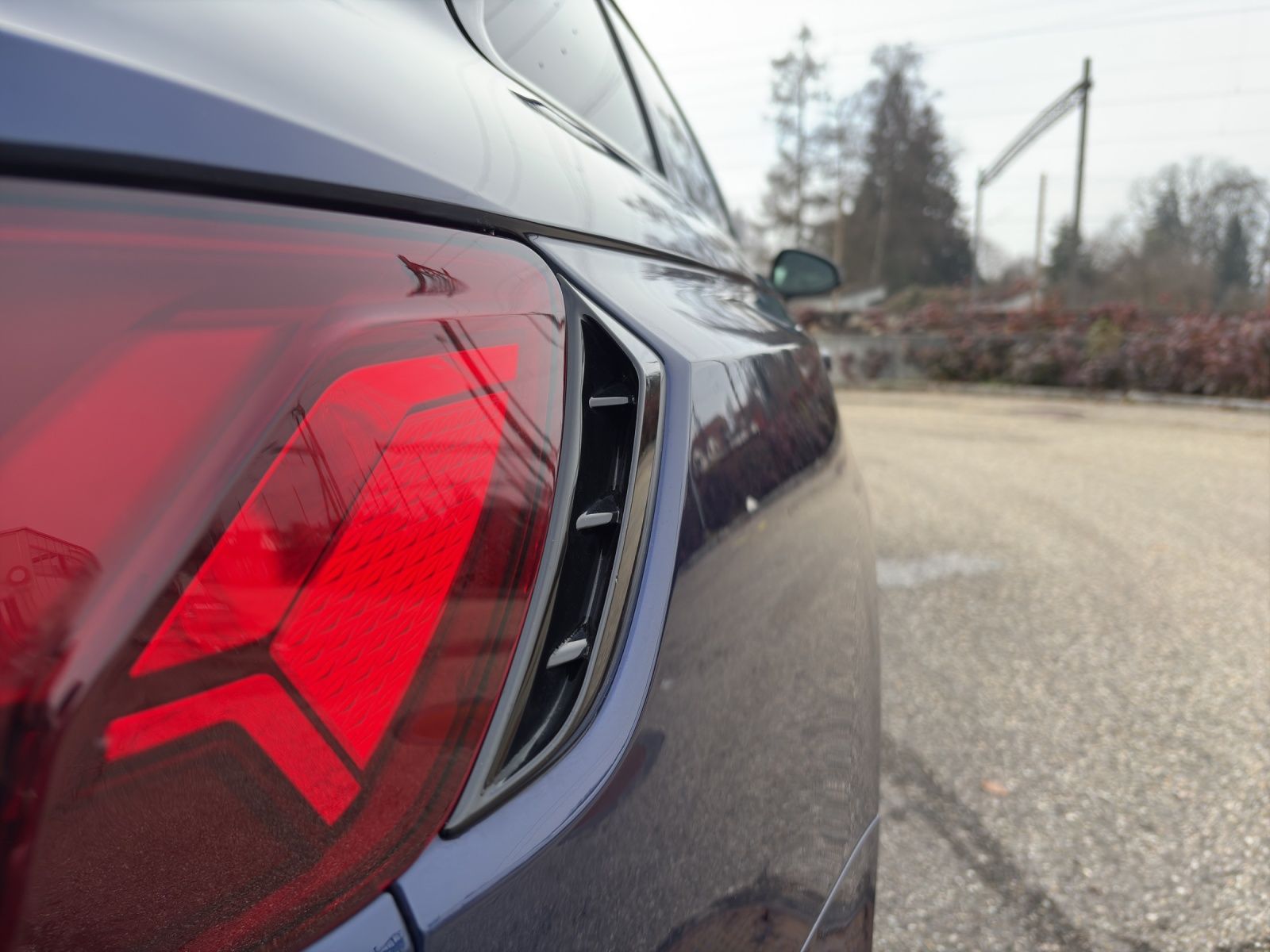 AUDI RS4 Avant quattro tiptronic-image-22