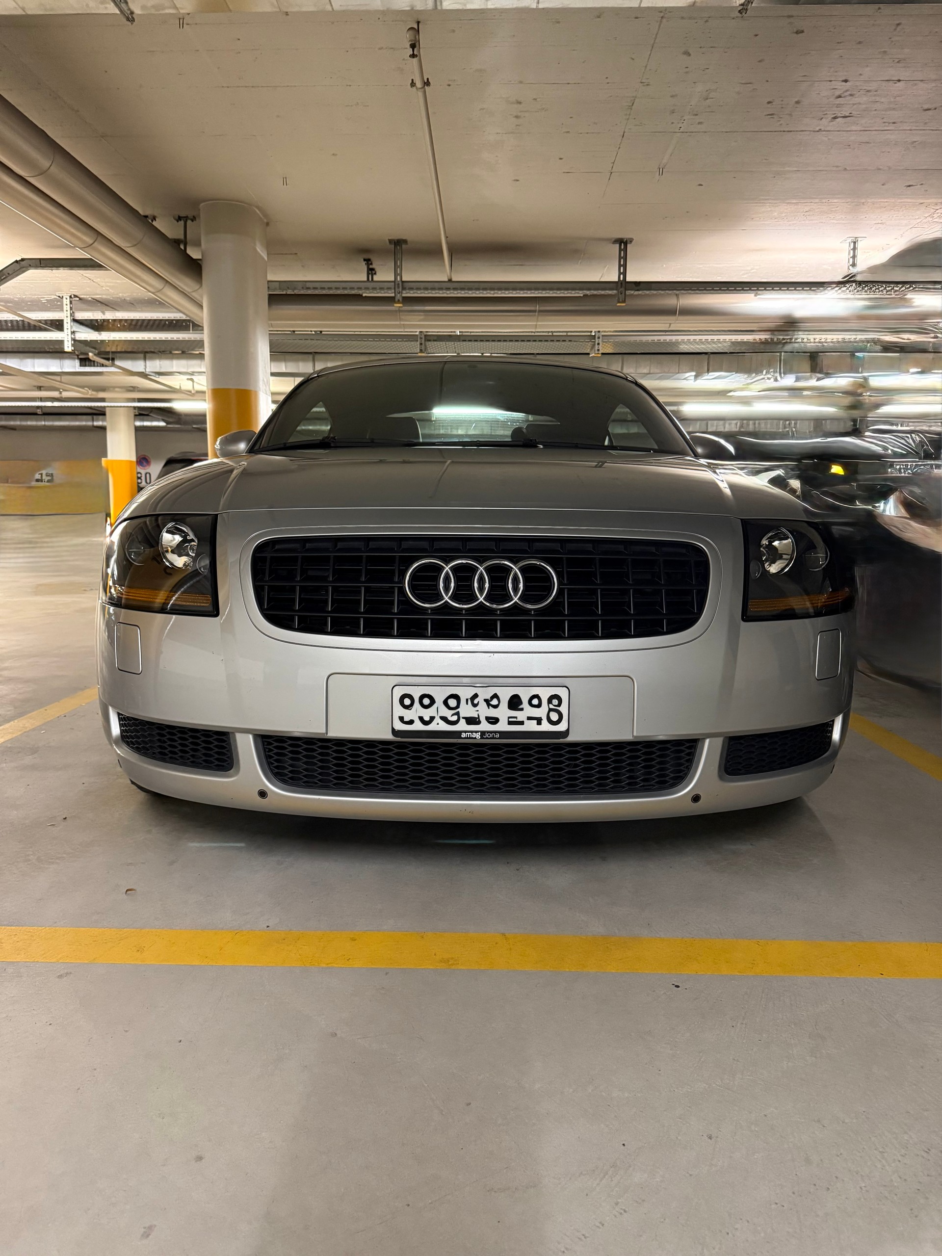 AUDI TT Coupé 1.8 T-image-4