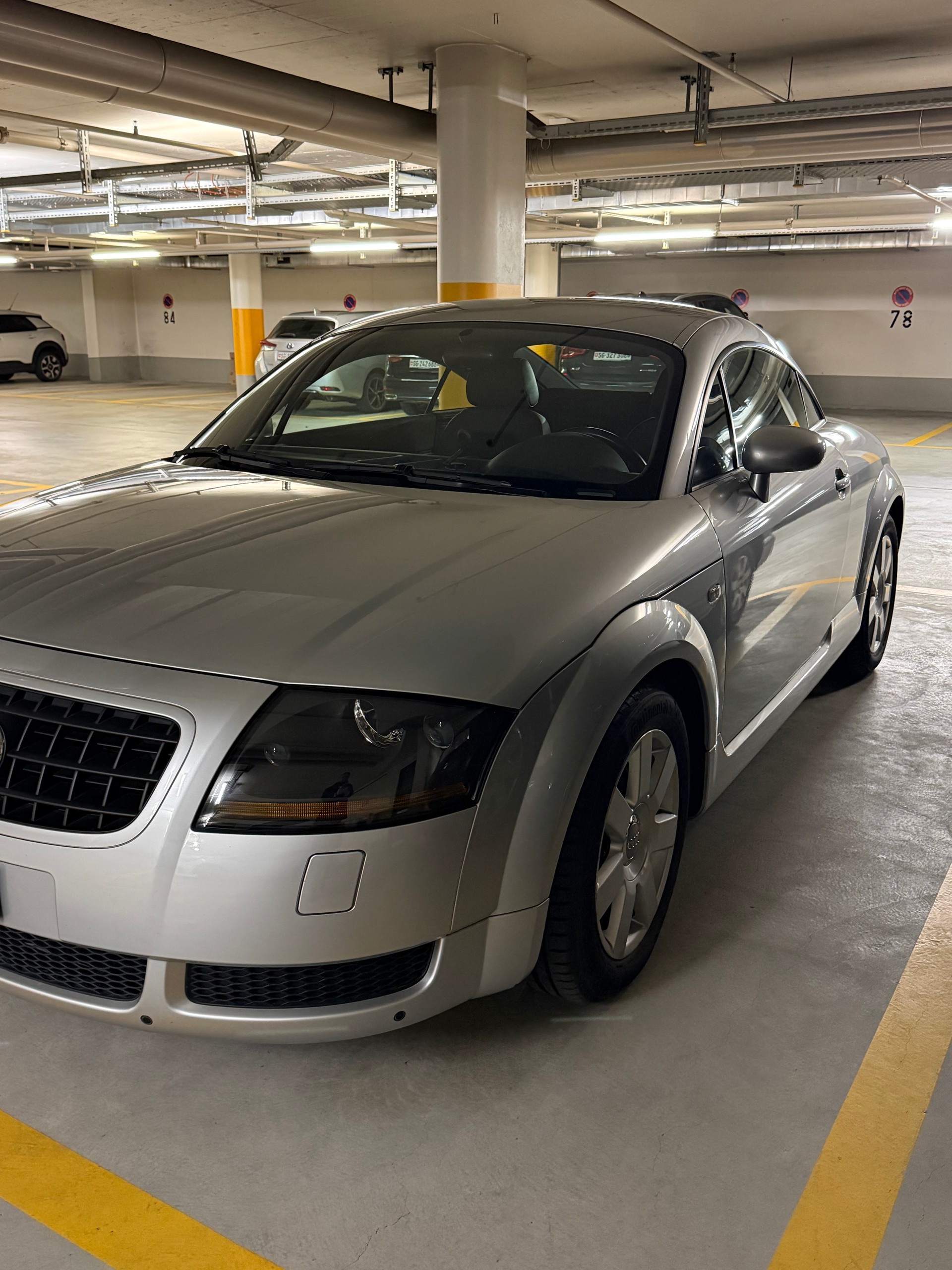 AUDI TT Coupé 1.8 T-image-3